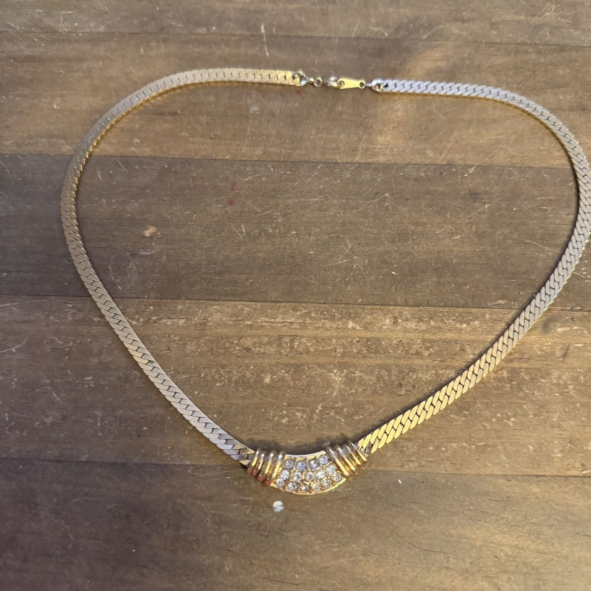 Vintage Vintage Avon rhinestone gold tone herringbone necklace Size ONE SIZE - 2 Thumbnail