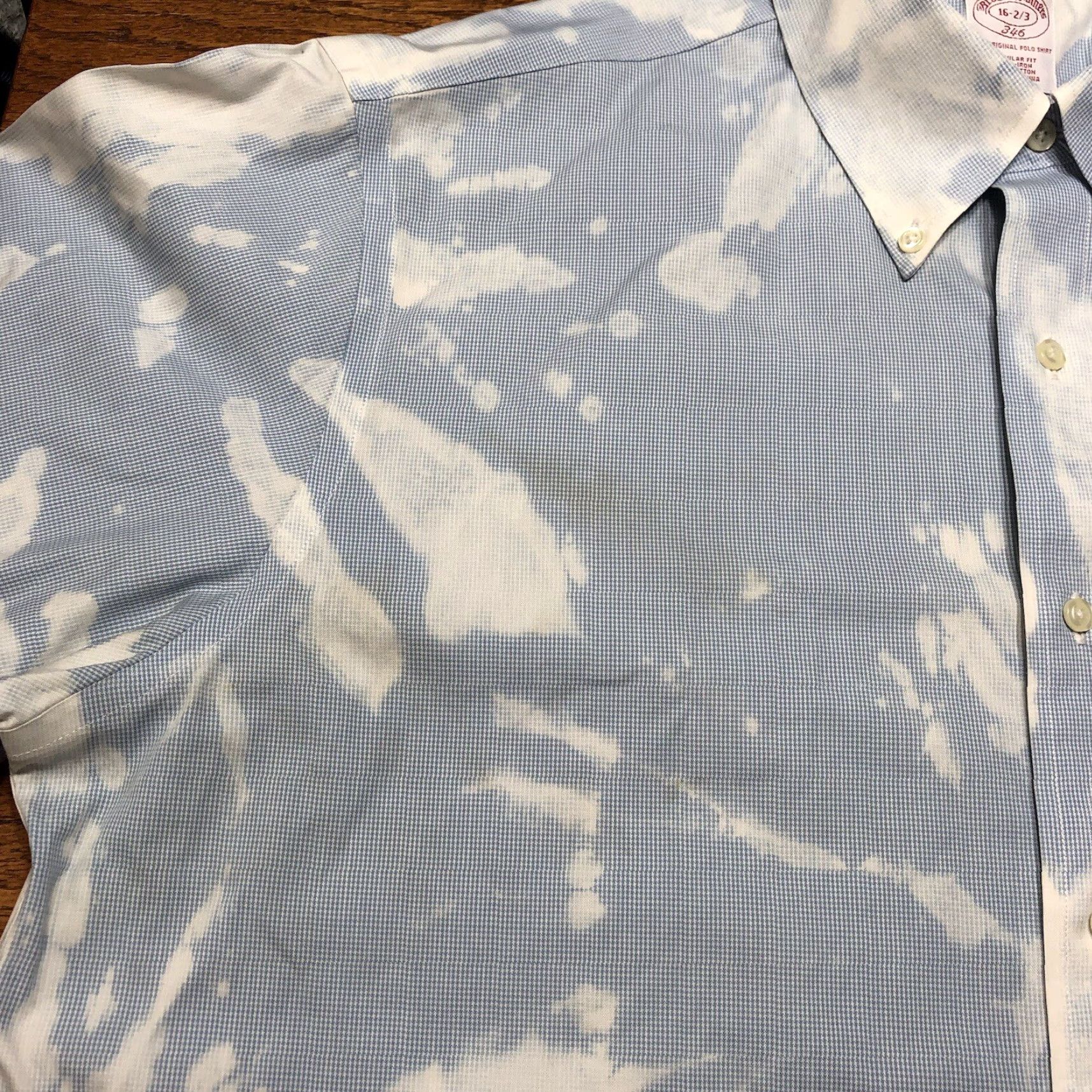 Brooks Brothers Brooks Brothers Tie Dye Dress Shirt Mens 16 2/3 Long Sleeve Blue White Checkered Size 46R - 4 Thumbnail
