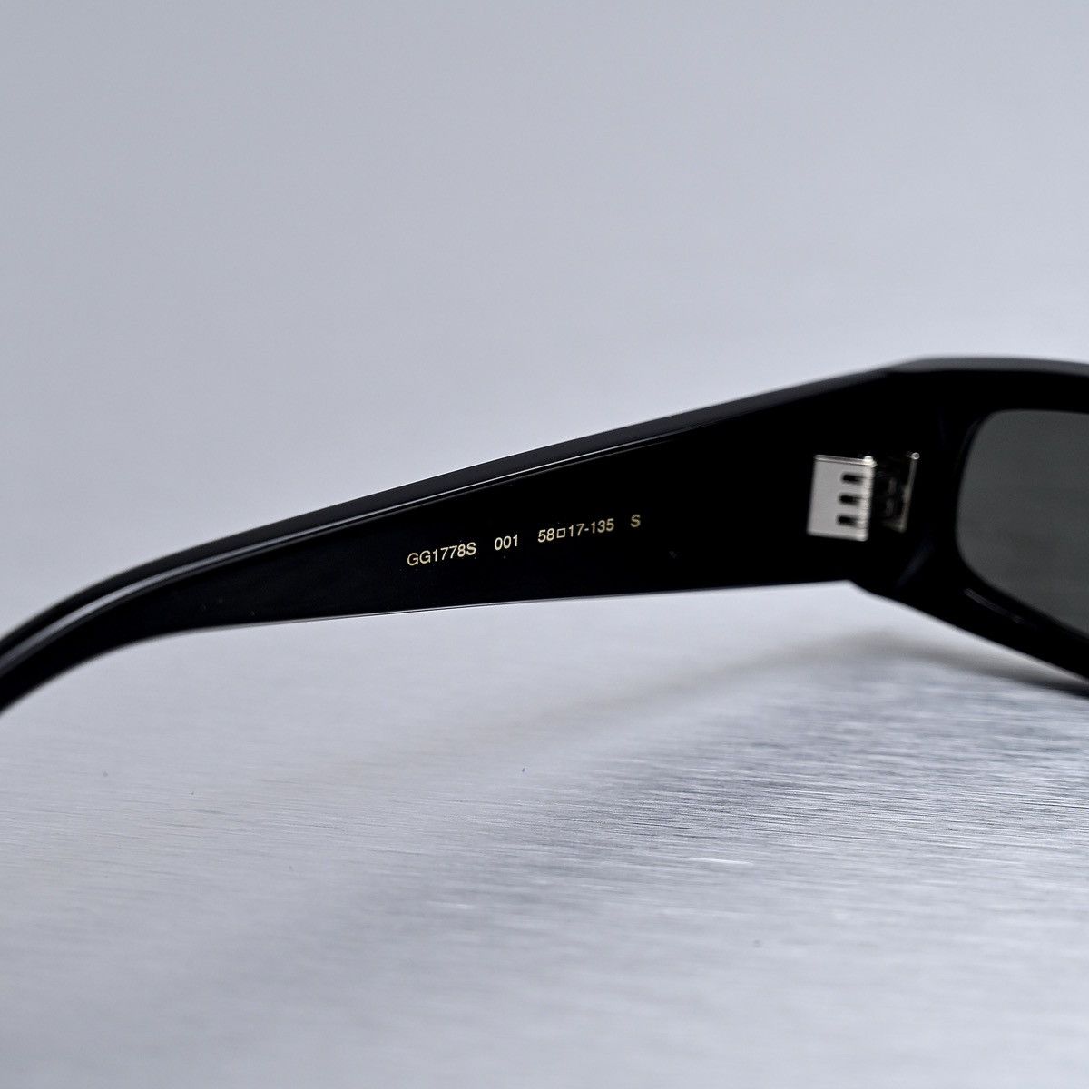 Gucci GUCCI GG1778S SUNGLASSES Size ONE SIZE - 7 Thumbnail
