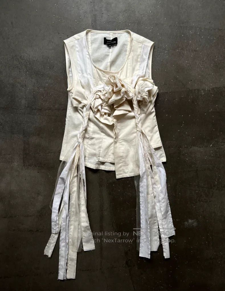 Comme des Garcons Comme des Garcons Tailored Floral Fringe Vest Size M / US 6-8 / IT 42-44 - 1 Thumbnail