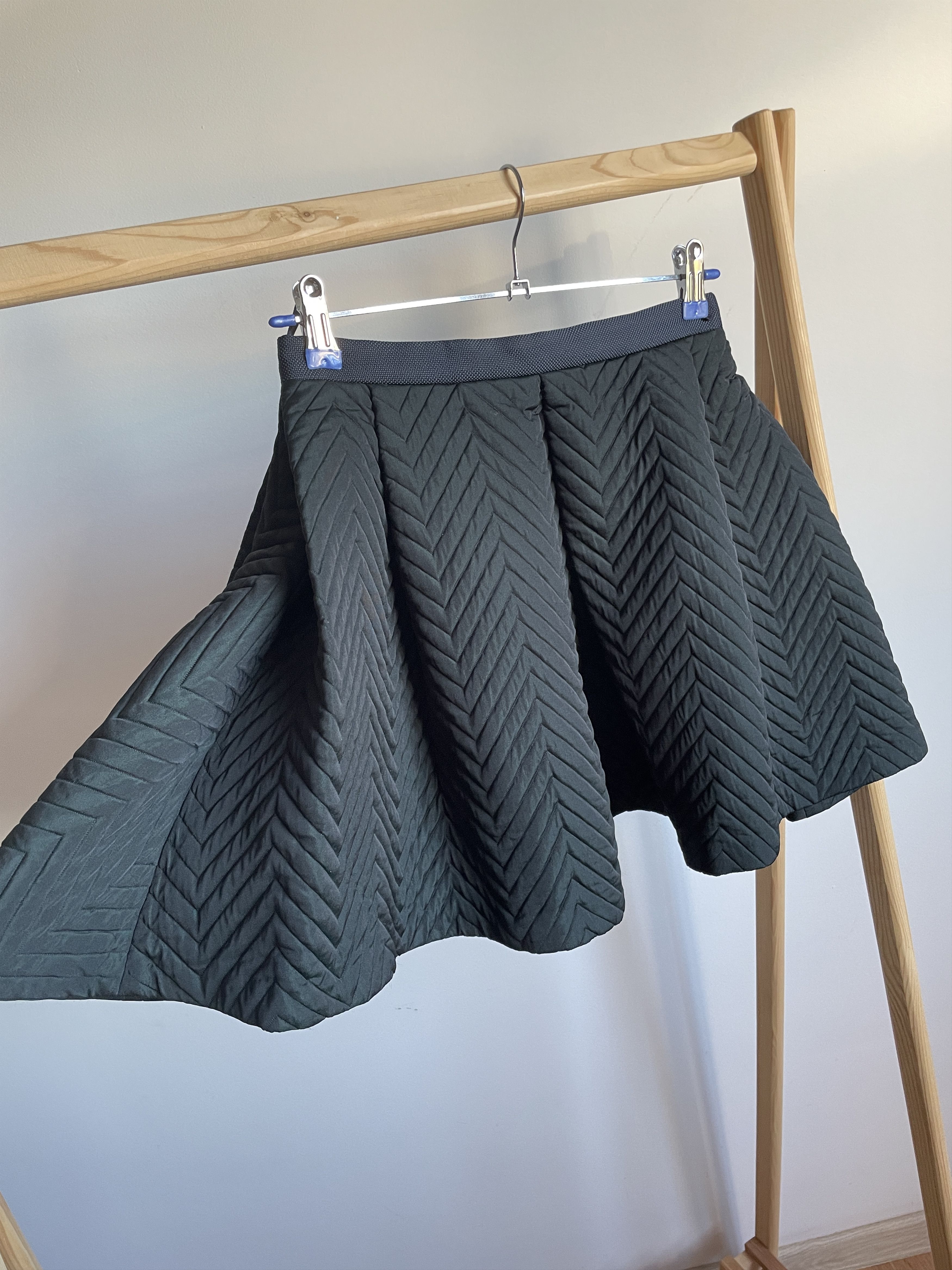 Kenzo Kenzo Paris Quilted Flared Padded Mini Skirt Size EUR 36 Size 25" / US 0 / IT 36 - 5 Thumbnail
