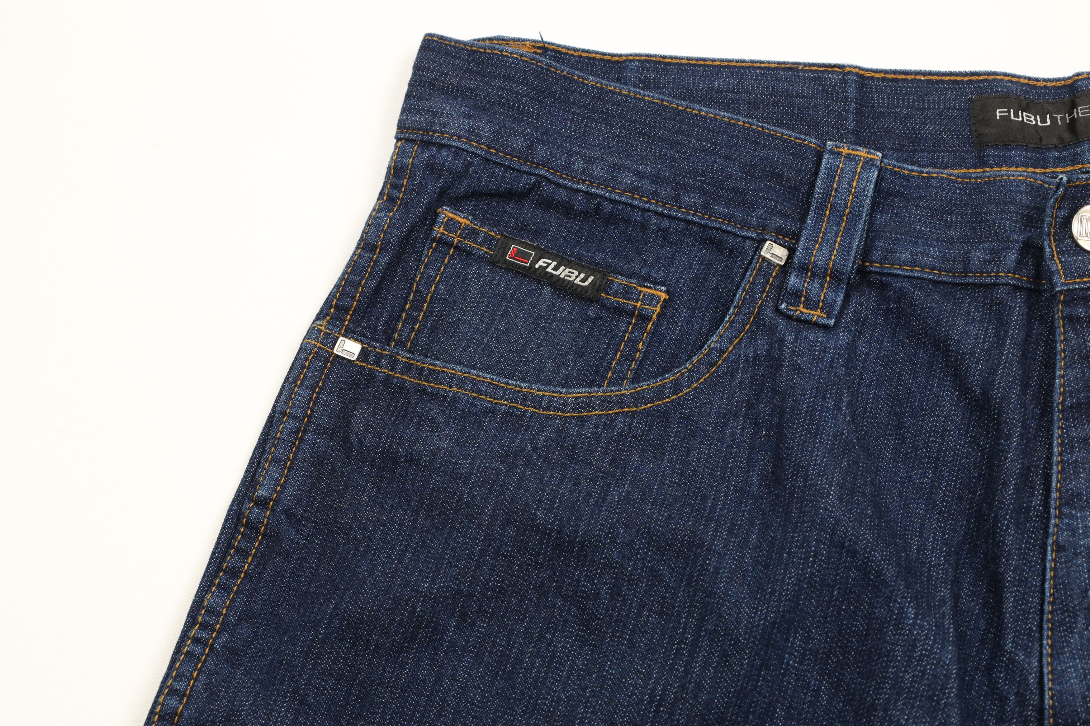 Fubu × Vintage Vintage 90s Fubu Out Baggy Fit Denim Jean Shorts Jorts Blue Size US 38 / EU 54 - 5 Thumbnail