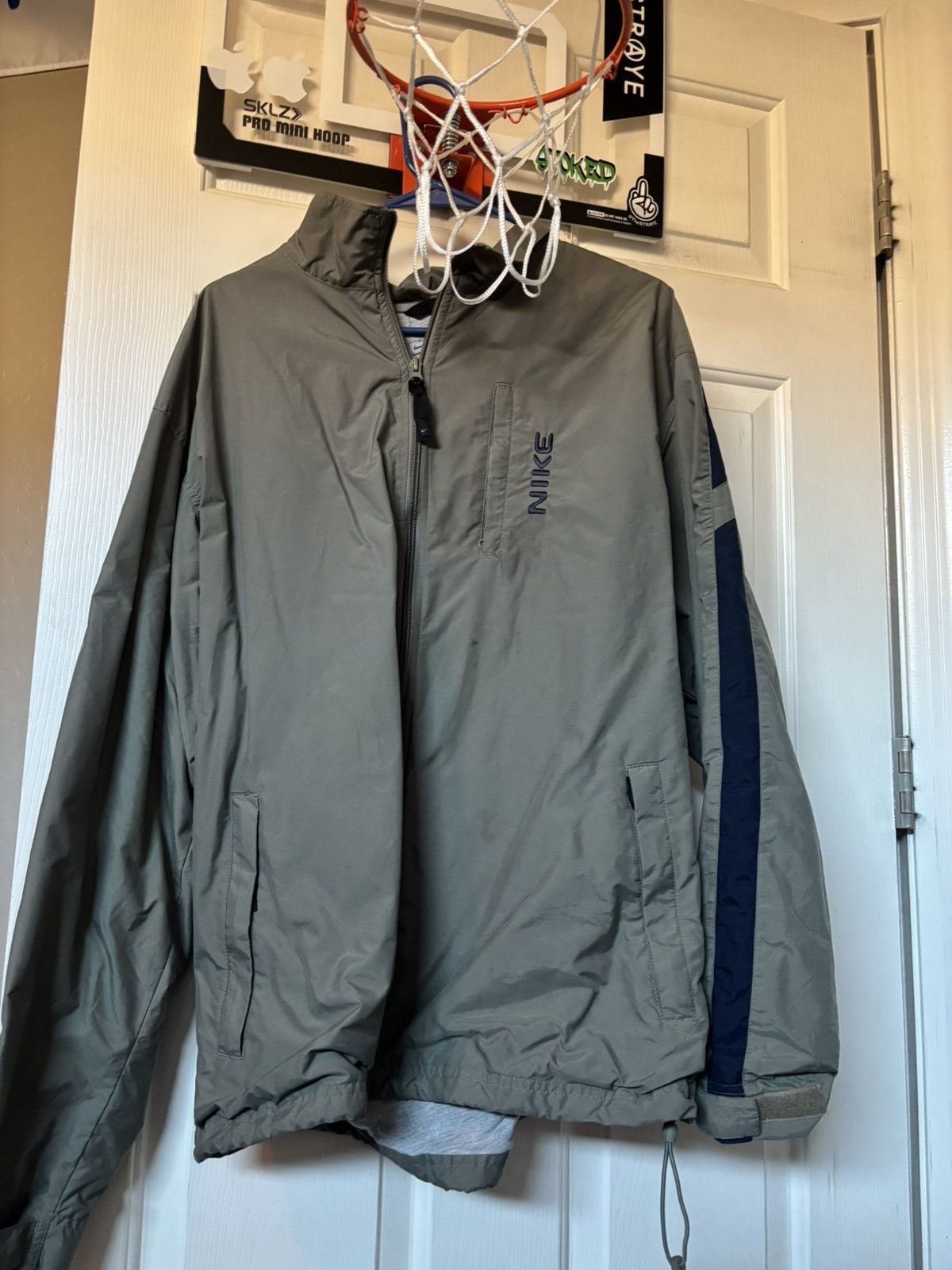 Nike Green vintage Nike windbreaker Size US L / EU 52-54 / 3 - 1 Thumbnail