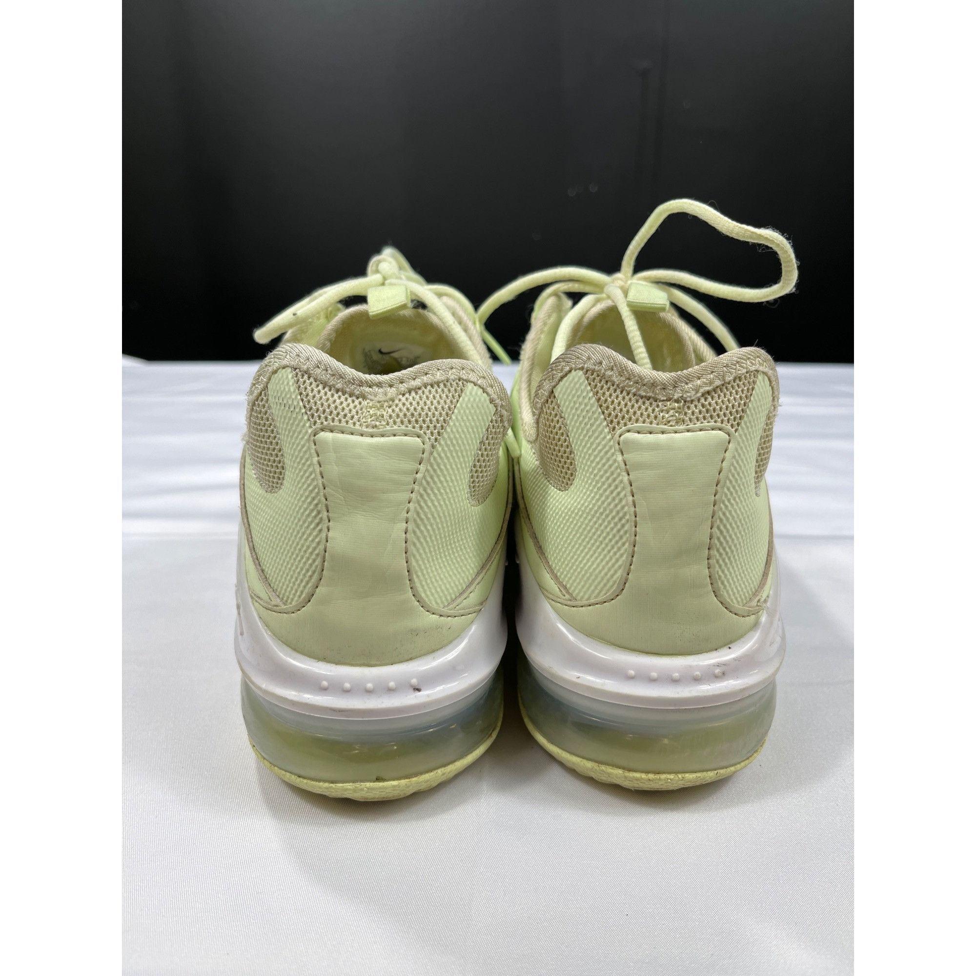 Nike Nike Womens Lime Ice green Air Max Infinity 2 Size 11 SKU 73 Size US 11 / IT 41 - 4 Thumbnail