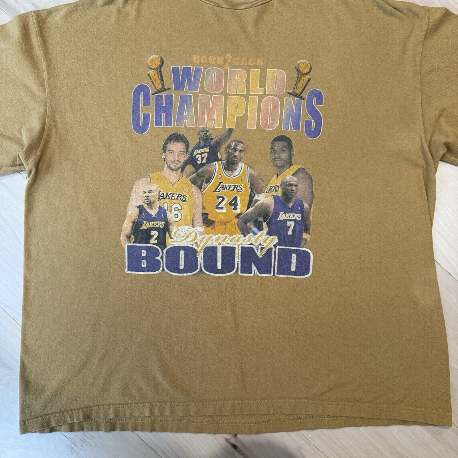 Vintage Vintage Los Angeles Lakers NBA Champions Shirt 2XL Size US XXL / EU 58 / 5 - 4 Thumbnail