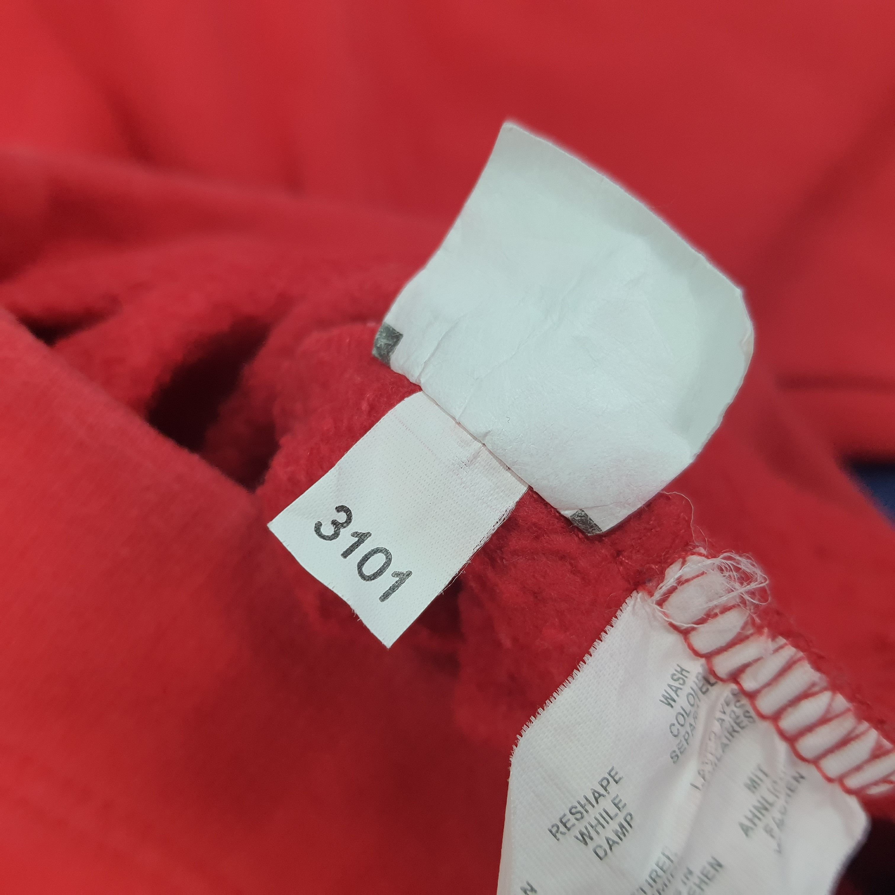 Ferrari Vintage Ferrari Embroidery Motorsports Sweatshirt C241N23 Size US L / EU 52-54 / 3 - 10 Thumbnail
