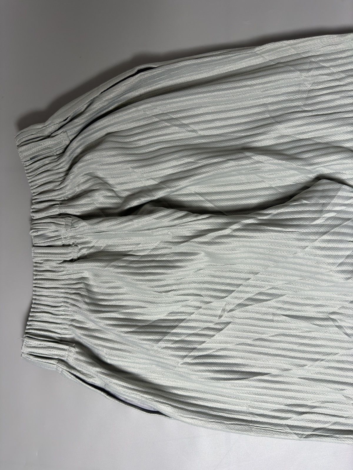 Homme Plisse Issey Miyake × Issey Miyake Homme plisse — Casual pants Size US 26 / EU 42 - 9 Thumbnail