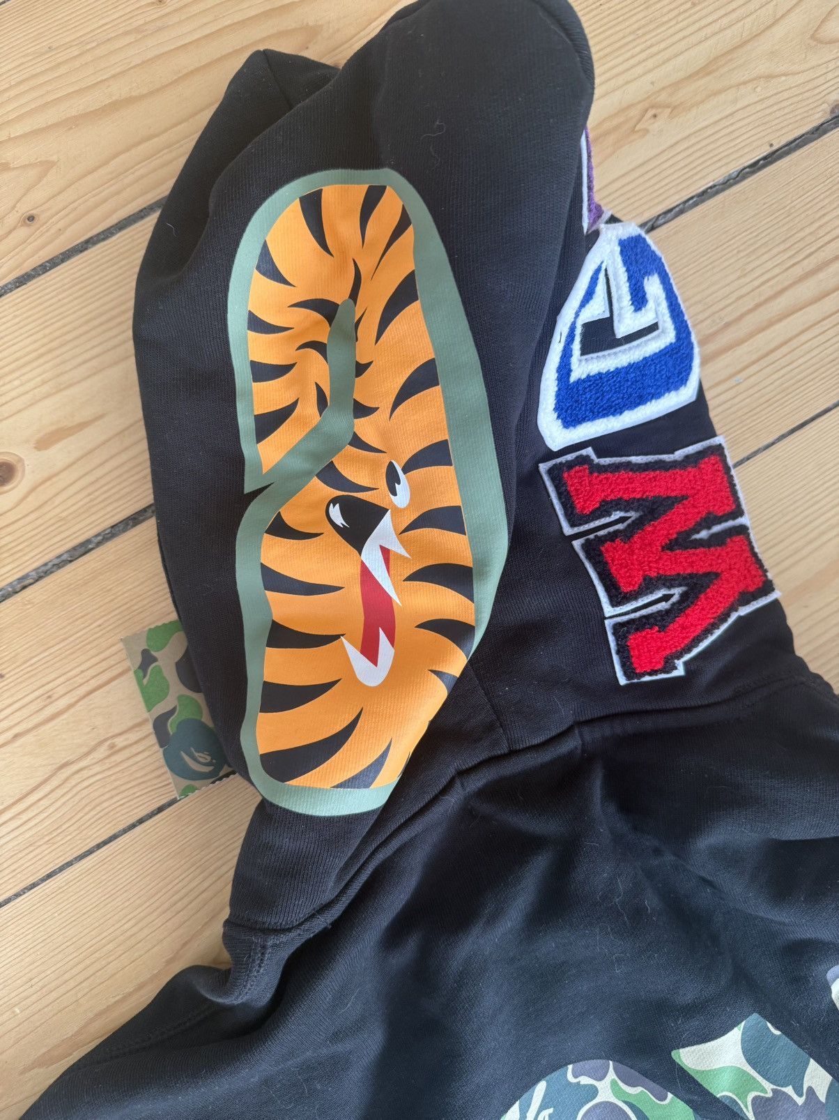 Bape A Bathing Ape Hoodie NWT Size US M / EU 48-50 / 2 - 4 Thumbnail