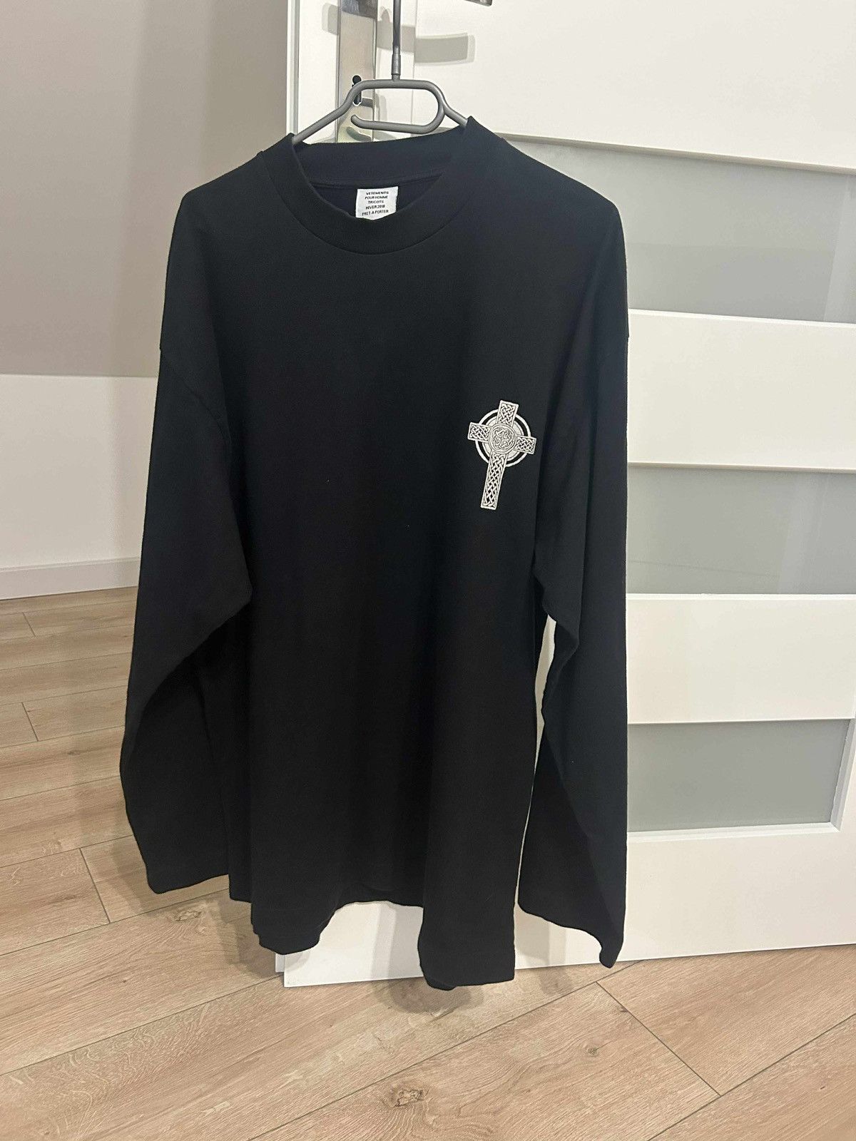 VETEMENTS LOVE ME TO DEATH LONGSLEEVE