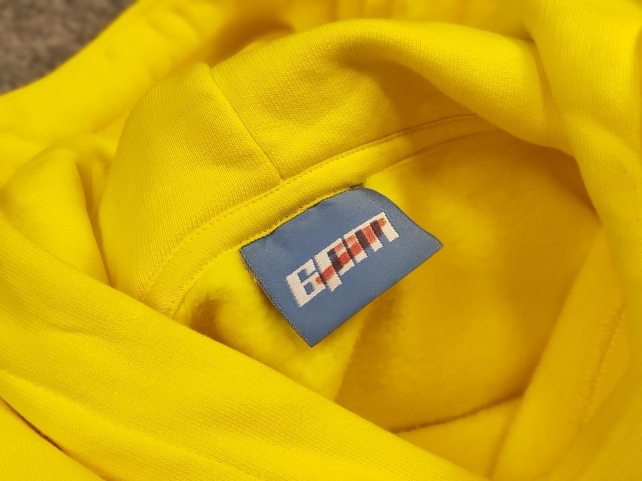 Vintage 6Pm Medina Blues Play Logo Oversized Unisex yellow Hoodie Size US S / EU 44-46 / 1 - 11 Thumbnail