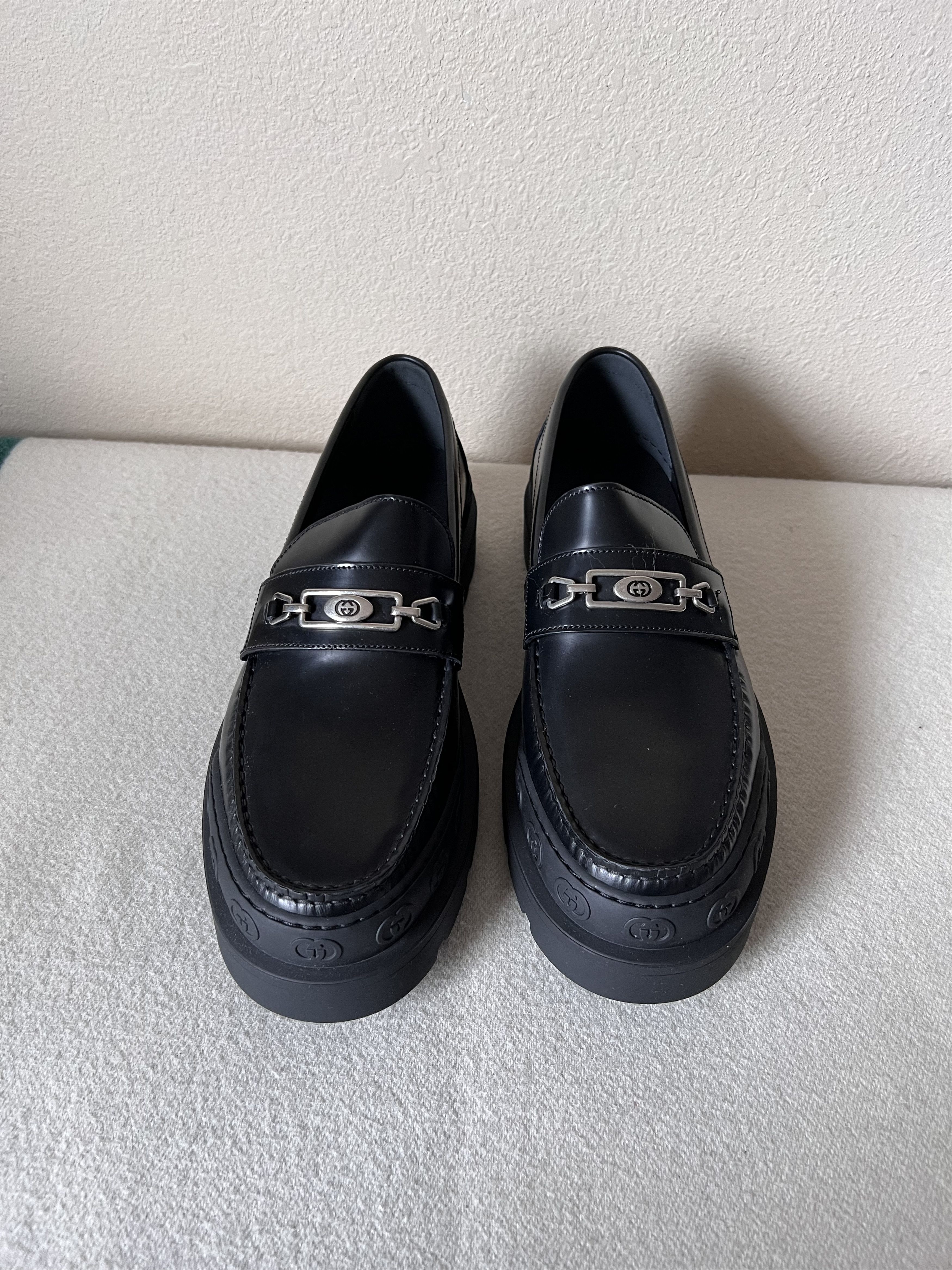 Interlocking G Leather Loafers in Black Footwear