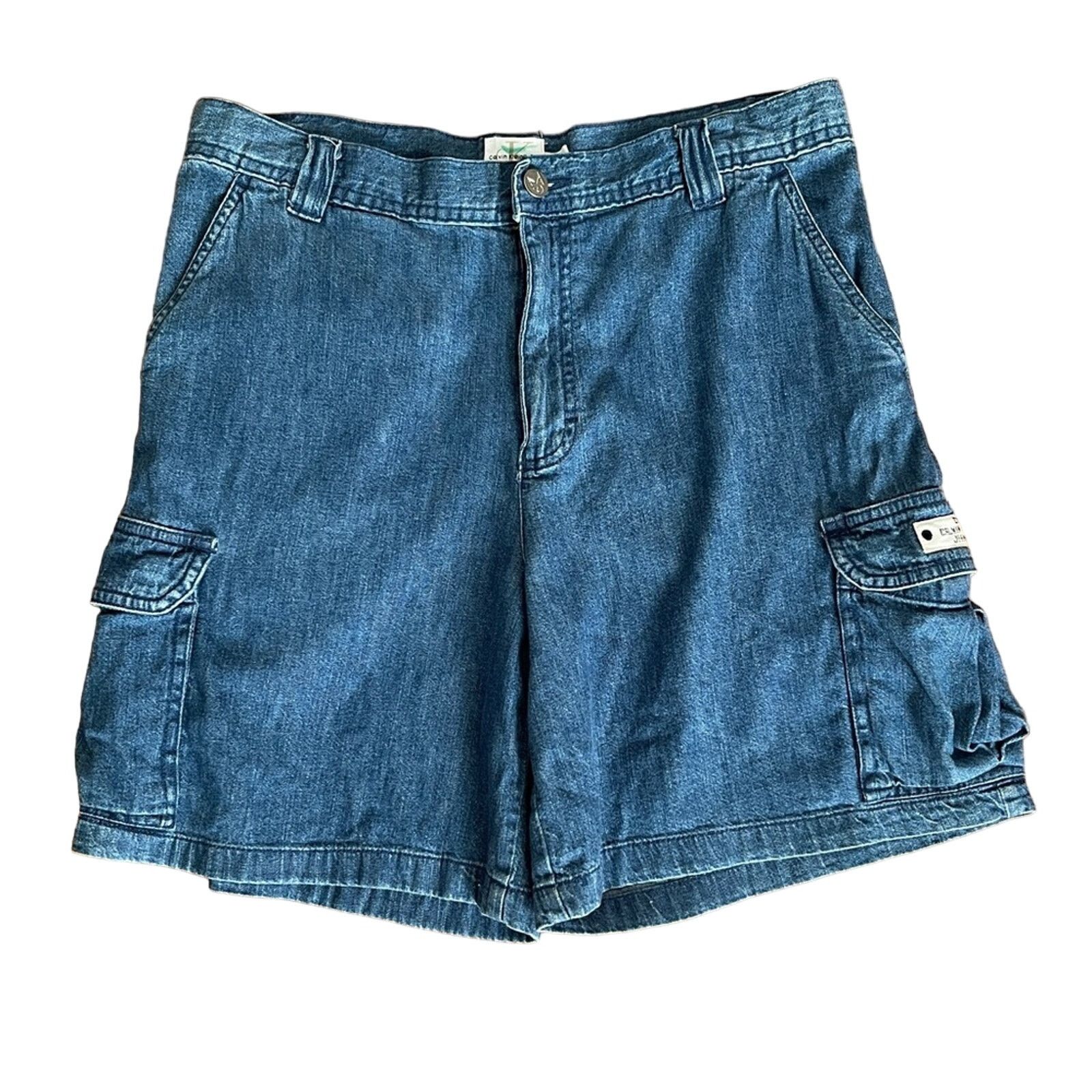 Calvin Klein Vintage90s Calvin Klein Cargo Denim Shorts Size 10 Size 32" / US 10 / IT 46 - 2 Thumbnail