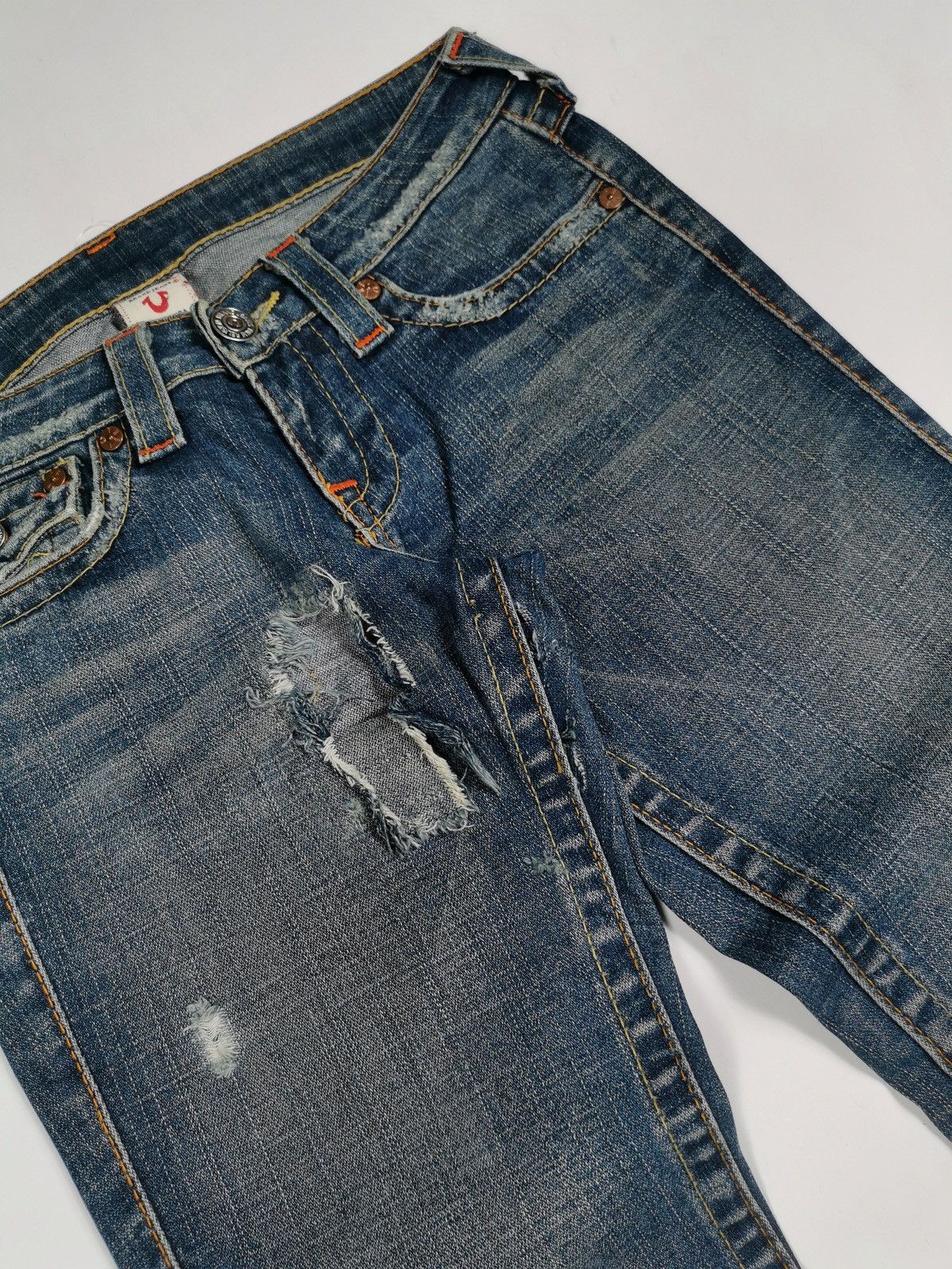True Religion Bootcut Flare True Religion Distressed Jeans Size 26" / US 2 / IT 38 - 4 Thumbnail