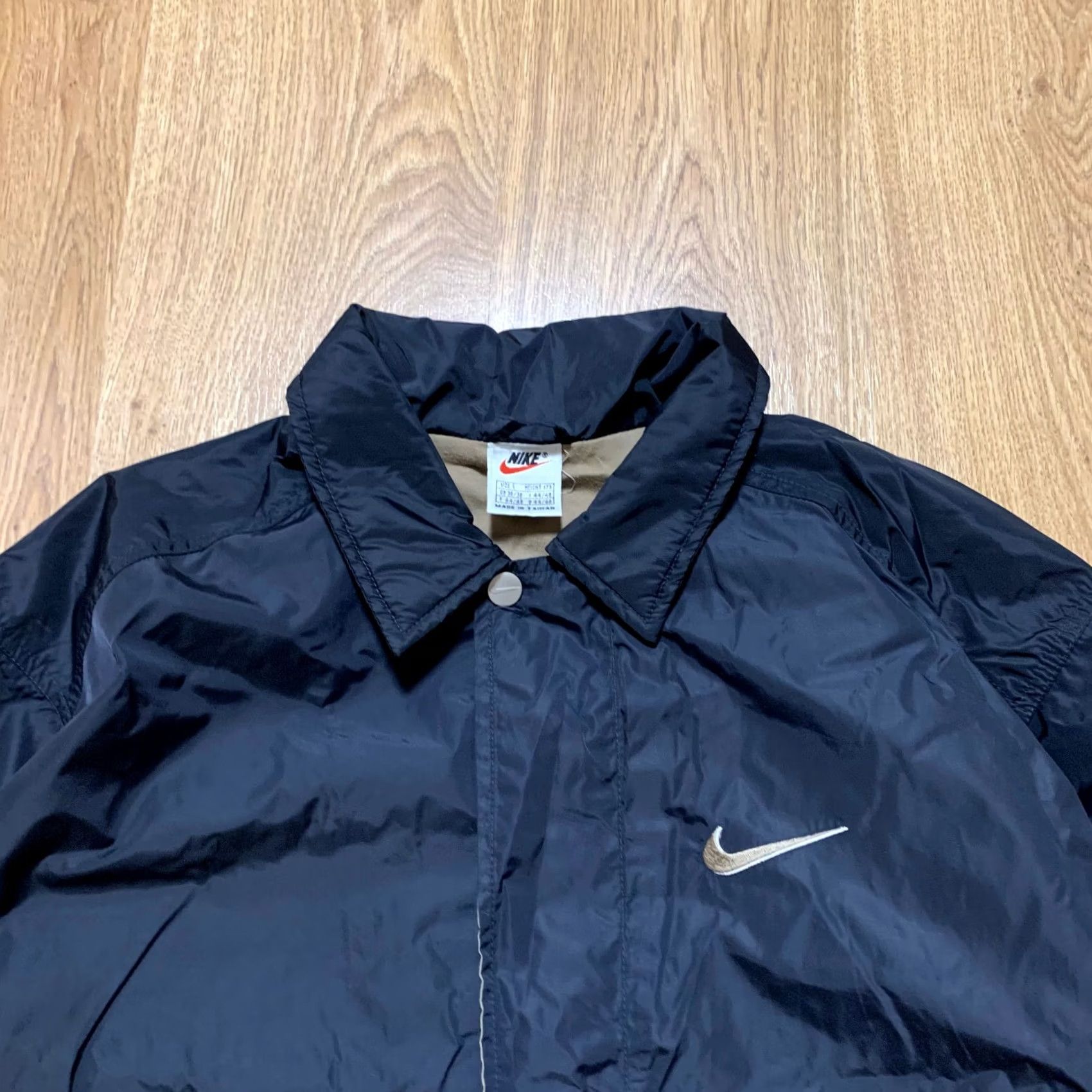 Nike Nike Mens Jacket Windbreaker Nylon 90s Vintage Black S/M Logo Full Zip Womens? Mens Size US M / EU 48-50 / 2 - 3 Thumbnail