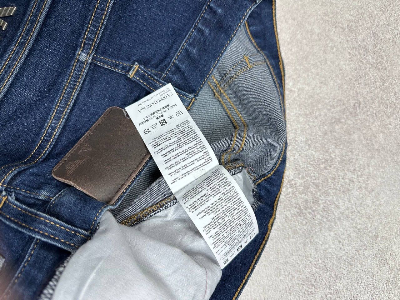 Armani Vintage Armani Metal Logo Baggy Jeans Rare Y2K 34 Size US 34 / EU 50 - 10 Thumbnail