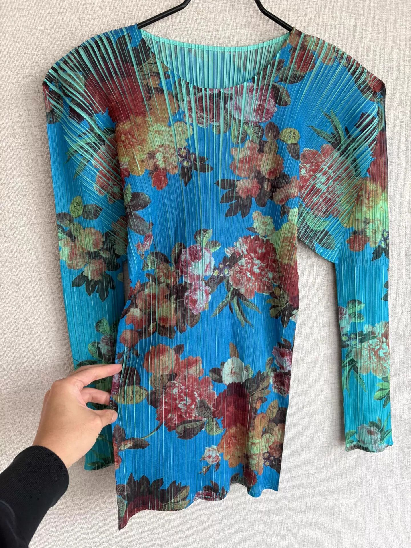 Pleats Please Issey Miyake PLEATS PLEASE ISSEY MIYAKE blue floral long sleeve top Size S / US 4 / IT 40 - 4 Thumbnail