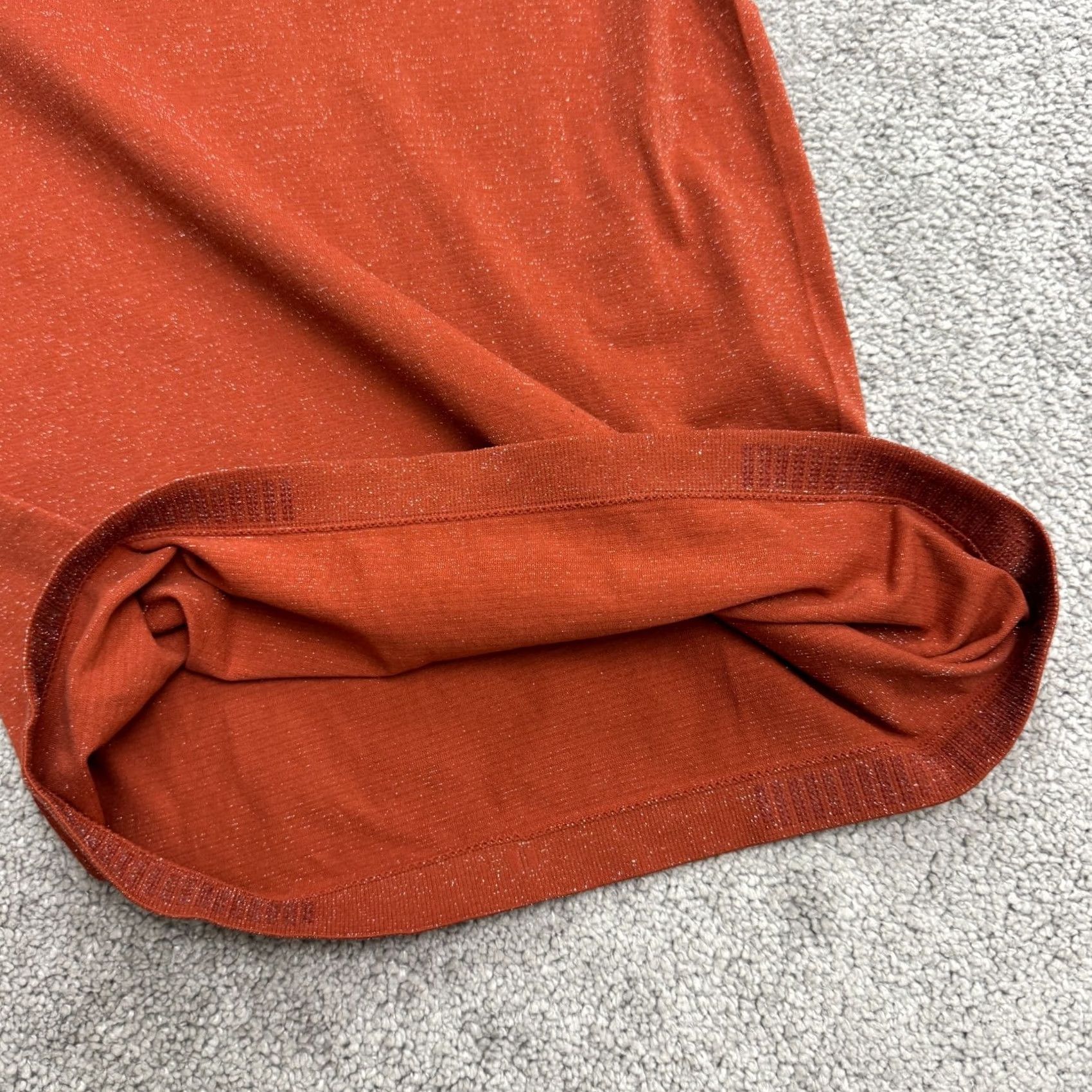 Athleta Athleta Momentum Glitter Sparkle Long Sleeve Shirt Womens Small Orange Crew Neck Shirt Size XS / US 0-2 / IT 36-38 - 6 Thumbnail