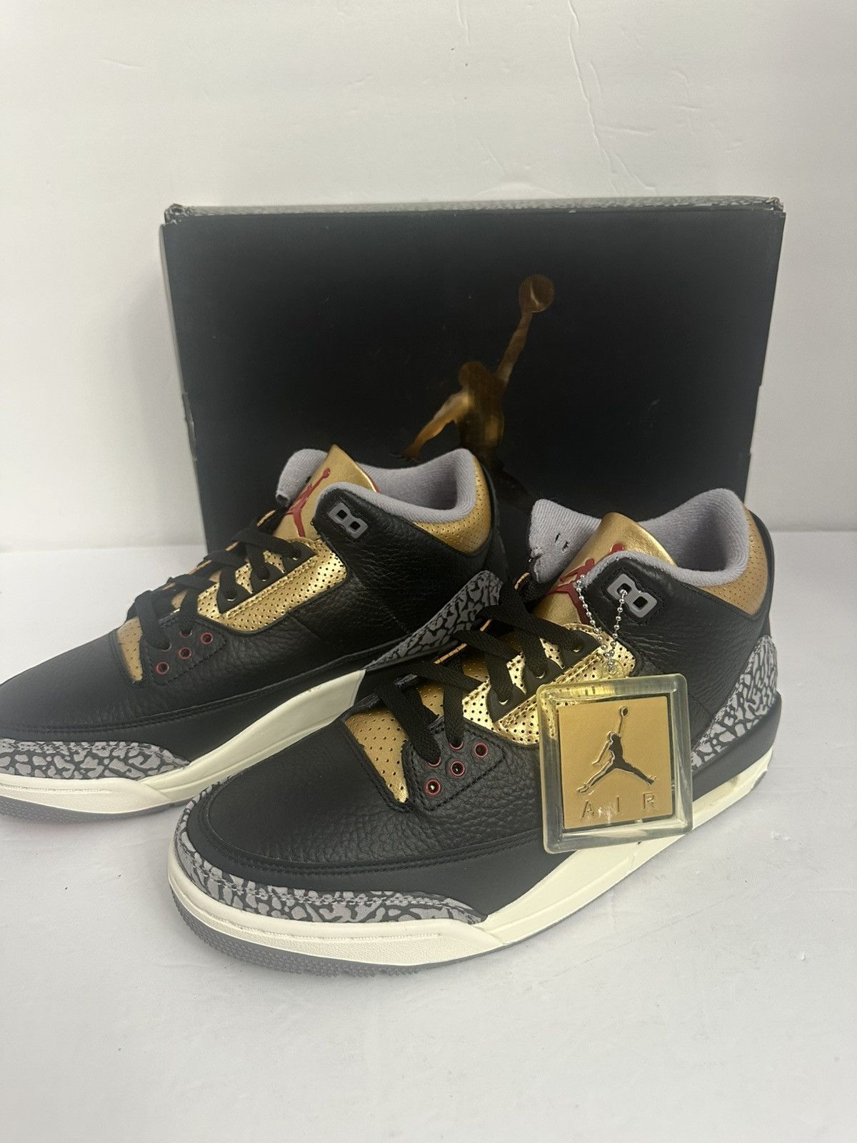 Nike Air Jordan 3 Retro Black Gold Size US 11 / IT 41 - 1 Thumbnail