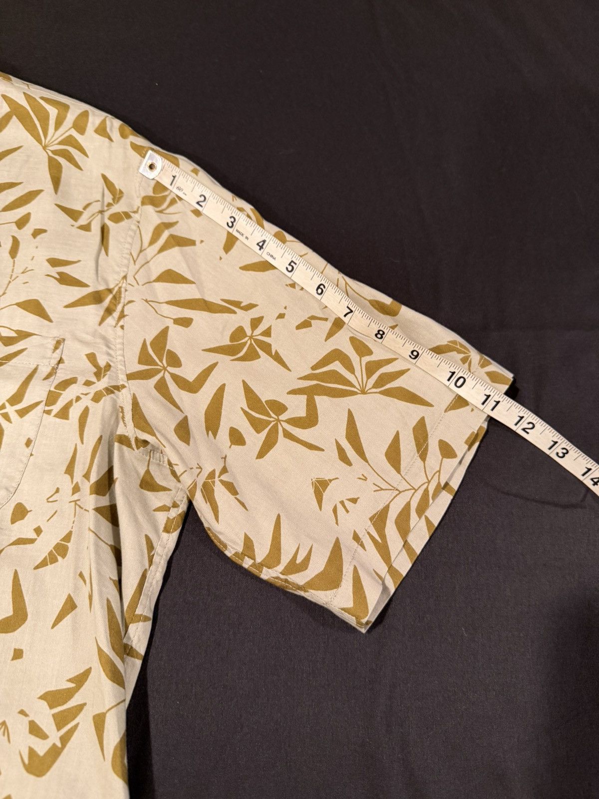 Saint Laurent Paris Saint Laurent men Hawaiian shirt. XL. $890 Size US XL / EU 56 / 4 - 5 Thumbnail