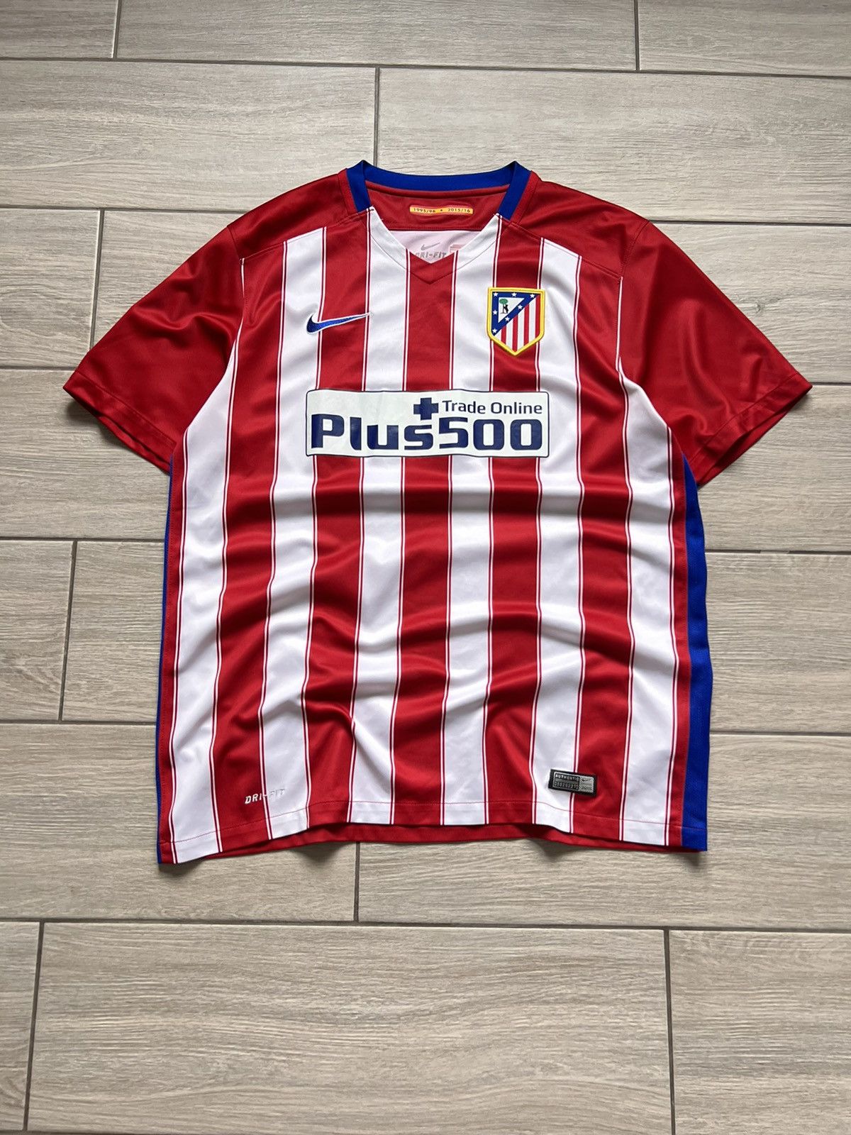 Nike Nike ATLETICO MADRID 2016 2017 HOME SOCCER SHIRT JERSEY Size US L / EU 52-54 / 3 - 3 Thumbnail