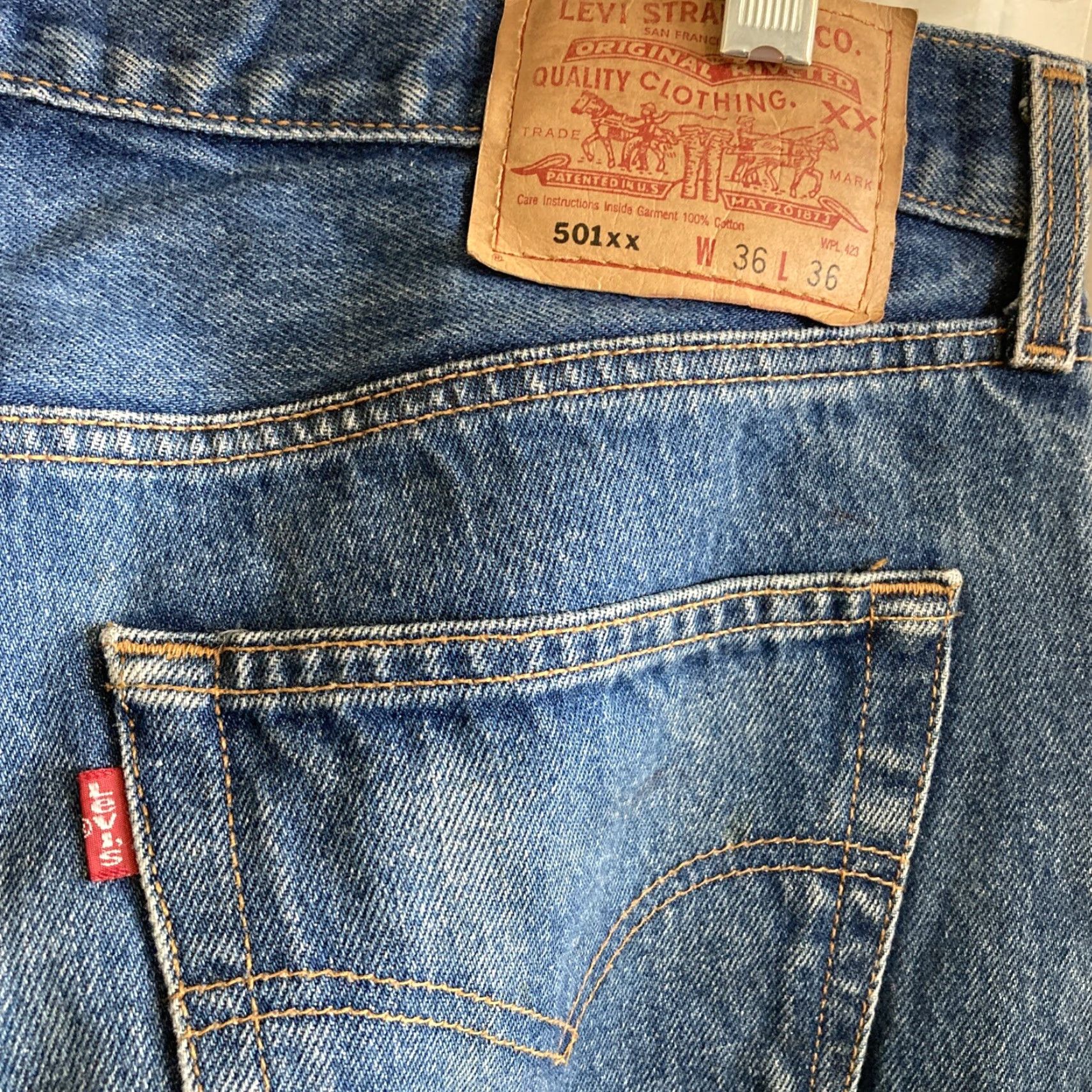 VINTAGE Levi's 501 Jeans Men's 36x36 Straight Fit Distressed Blue