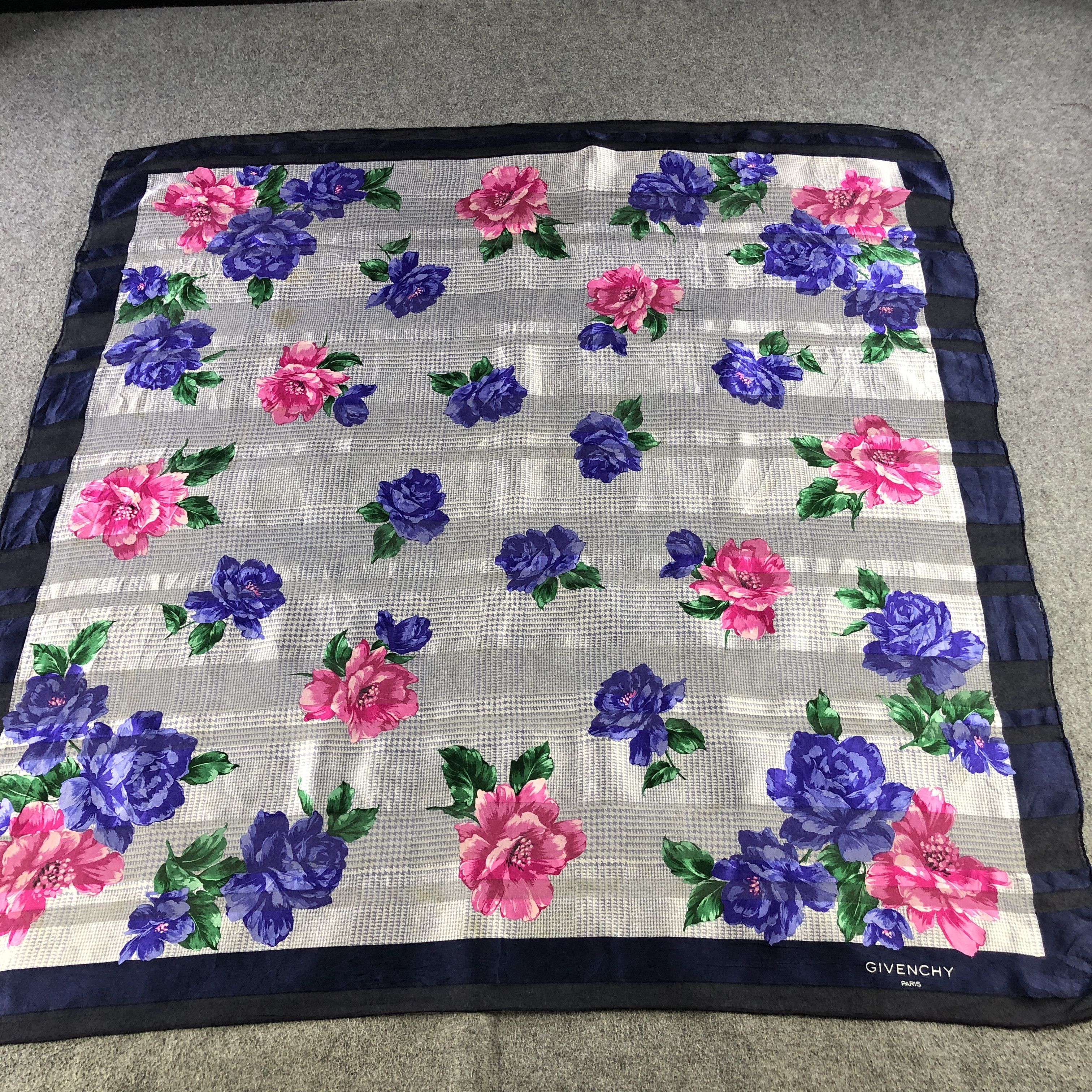 Givenchy Vintage Givenchy Floral Hand Rolled Silk Scarf M1203 Size ONE SIZE - 2 Thumbnail