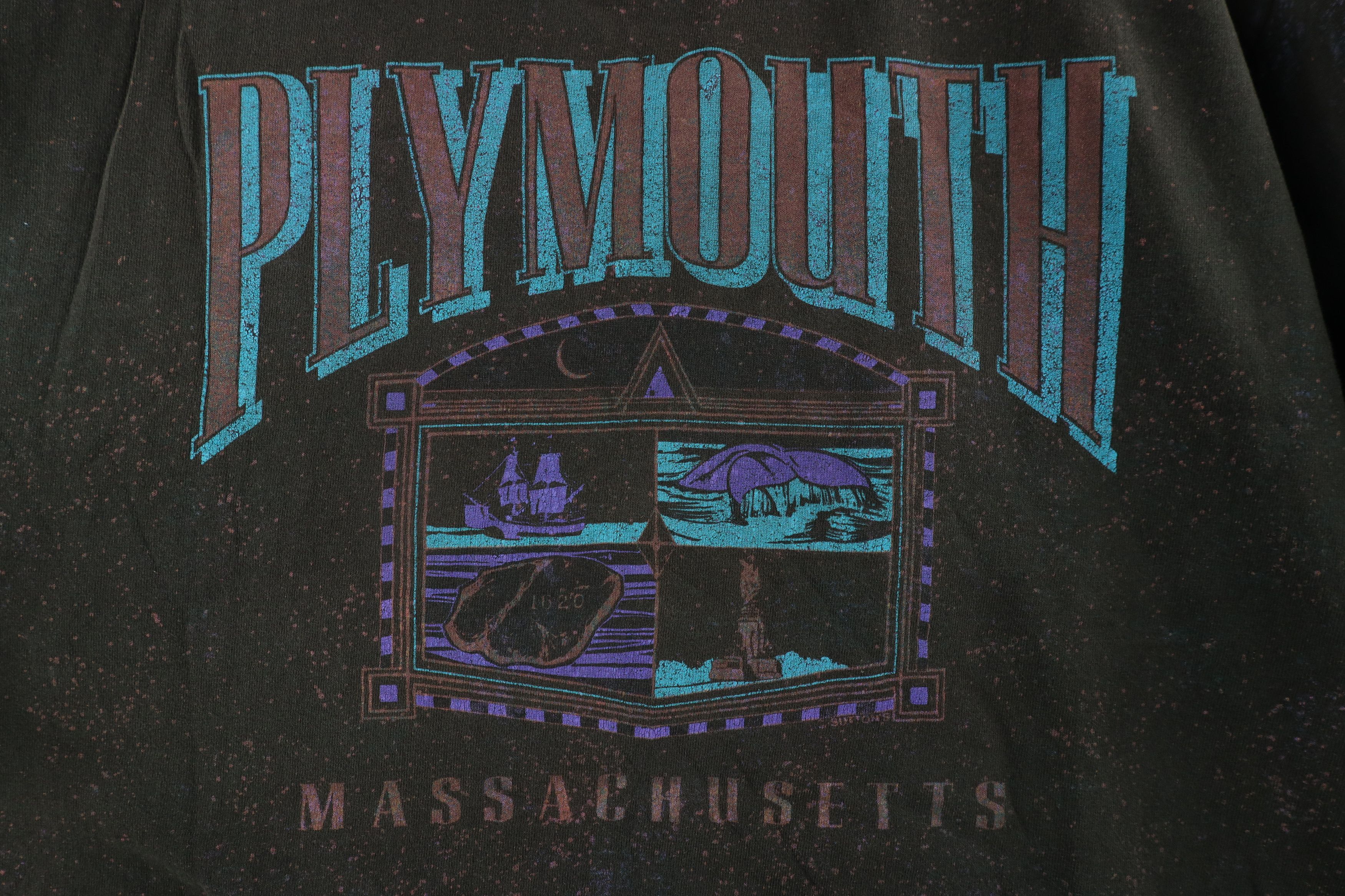 Vintage Vintage 90s Streetwear Fleece Plymouth Massachusetts T-Shirt Size US XL / EU 56 / 4 - 4 Thumbnail