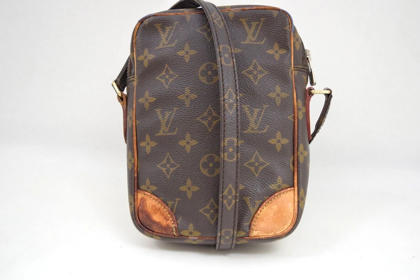 Louis Vuitton Auth Louis Vuitton Danube Crossbody Bag Monogram M45266 Size ONE SIZE - 2 Thumbnail