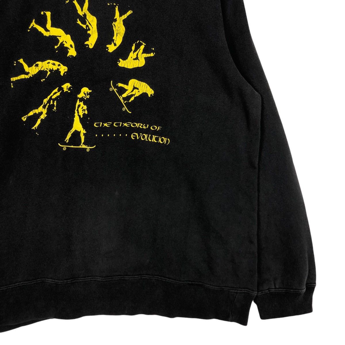 Ciaopanic × Japanese Brand × Vintage Vintage Japanese Ciaopanic Bape Skateboarding Art Sweatshirt Size US M / EU 48-50 / 2 - 4 Thumbnail
