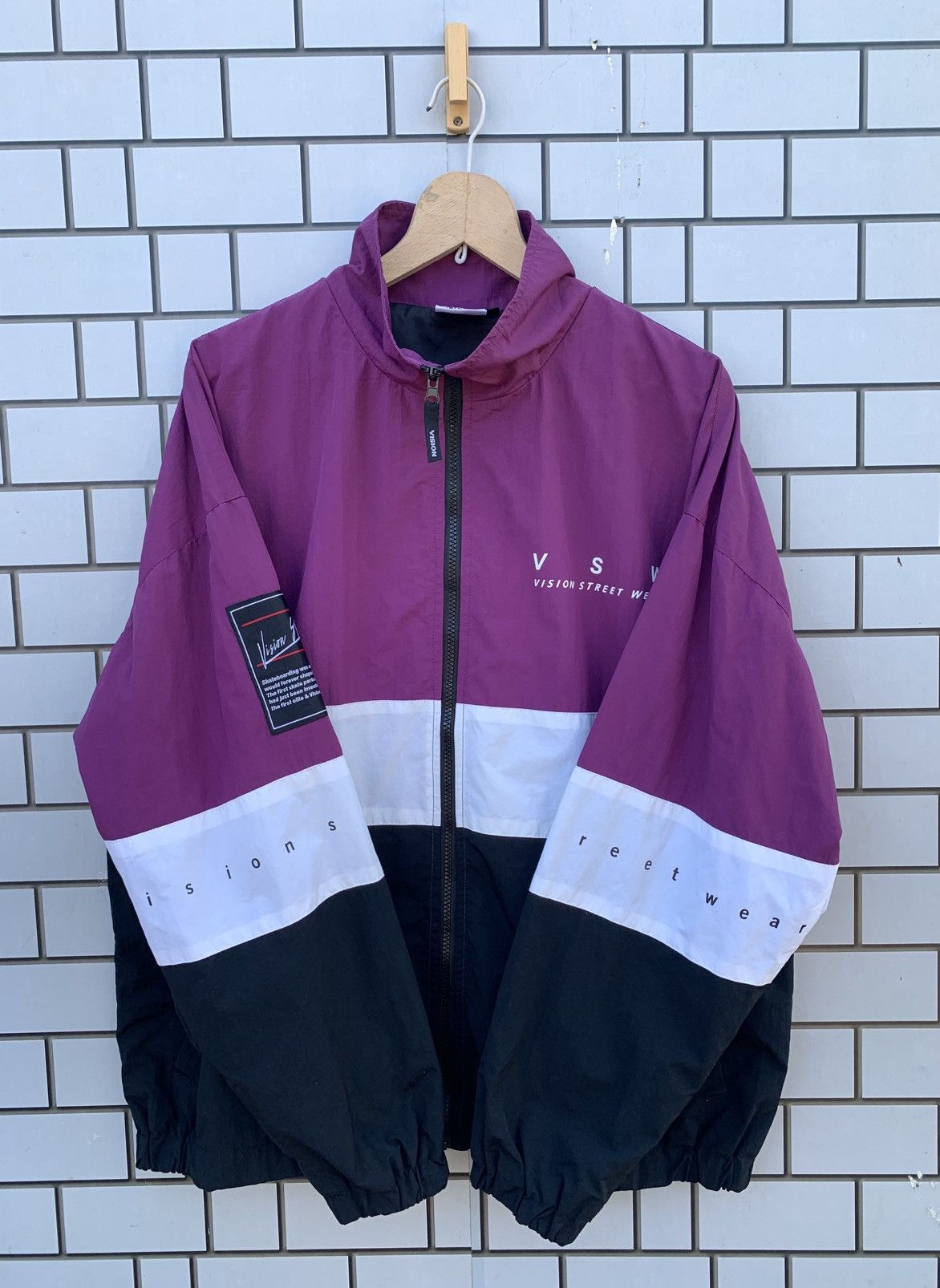 Vision Streetwear Vision Streetwear Big Logo Bomber Jacket Size US M / EU 48-50 / 2 - 2 Thumbnail