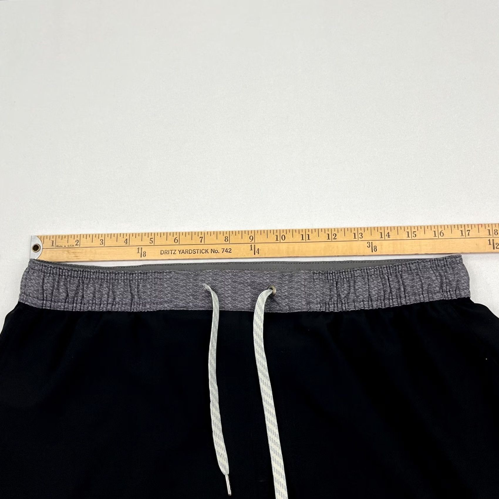 Vuori Vuori Trail Shorts Mens XL 6" Lined Athletic Running Gym & Training Breathable Pockets Black Slim/Regular Fit Casual Sports Vintage? Size US 36 / EU 52 - 5 Thumbnail