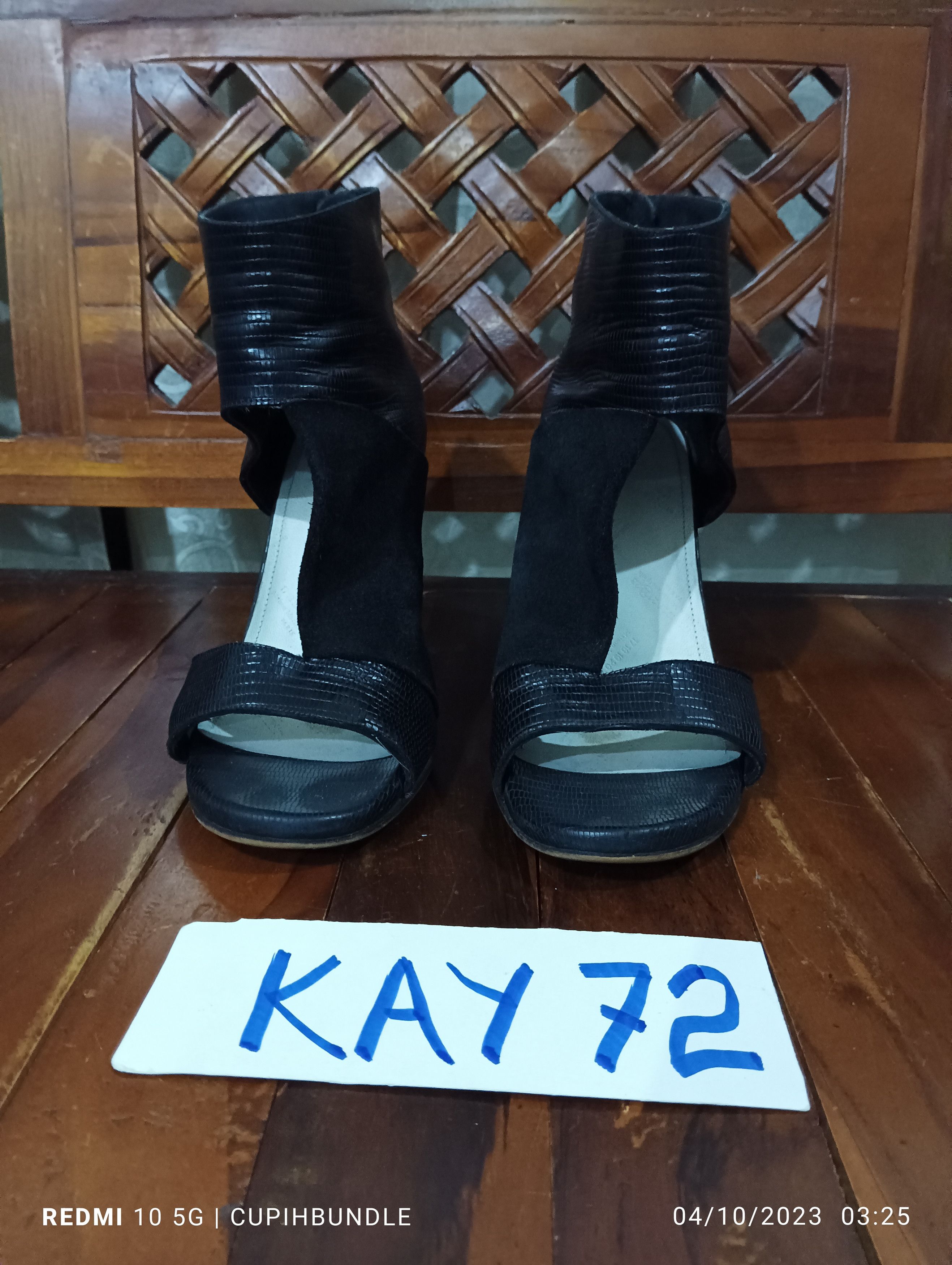 Maison Margiela MAISON MARTIN MARGIELA LEATHER HEEL SANDAL Size US 8 / IT 38 - 1 Thumbnail