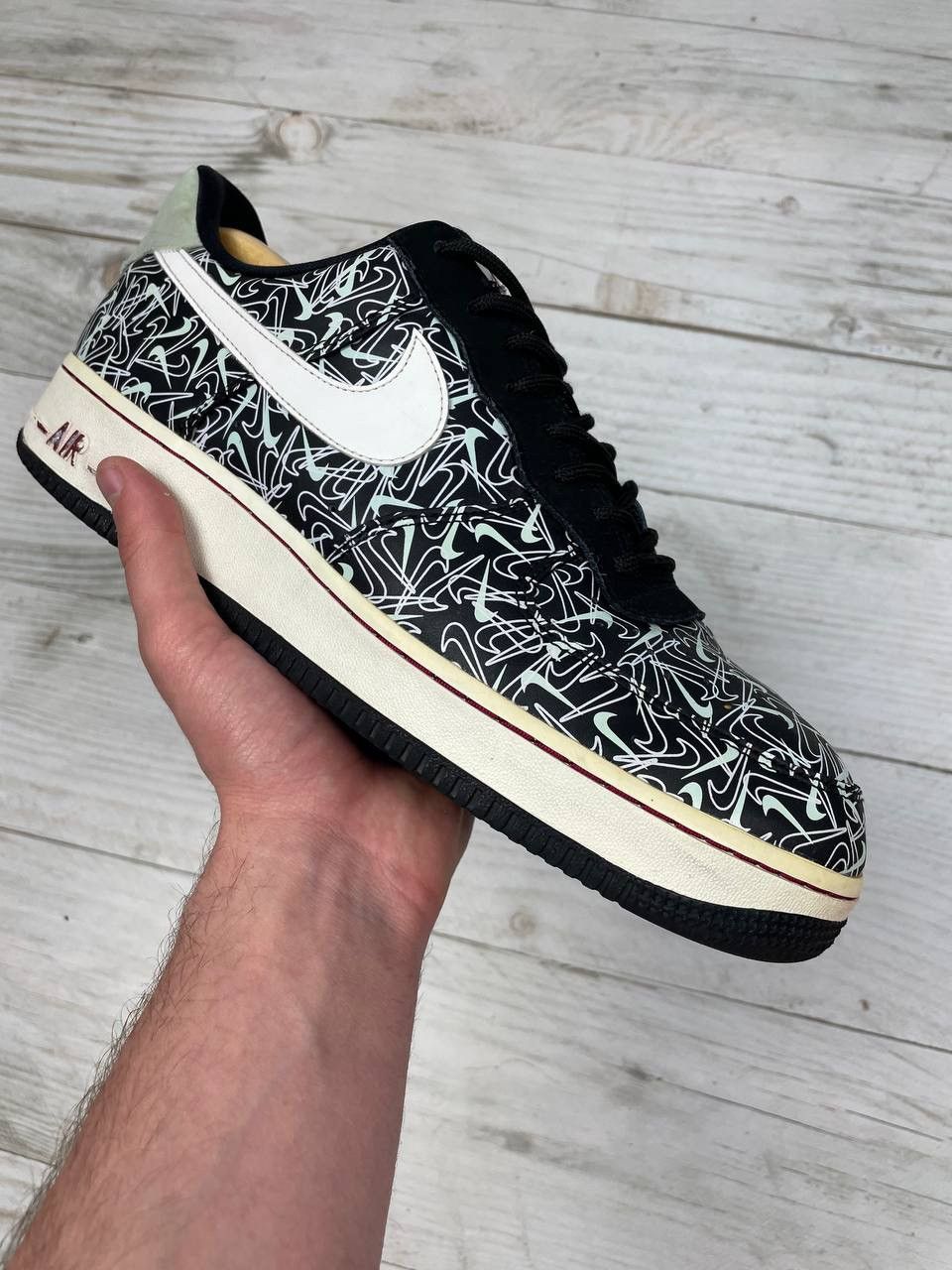 Nike Nike Air Force 1’07 SE Low Valentine Day Sneakers Size US 10.5 / EU 43-44 - 10 Thumbnail