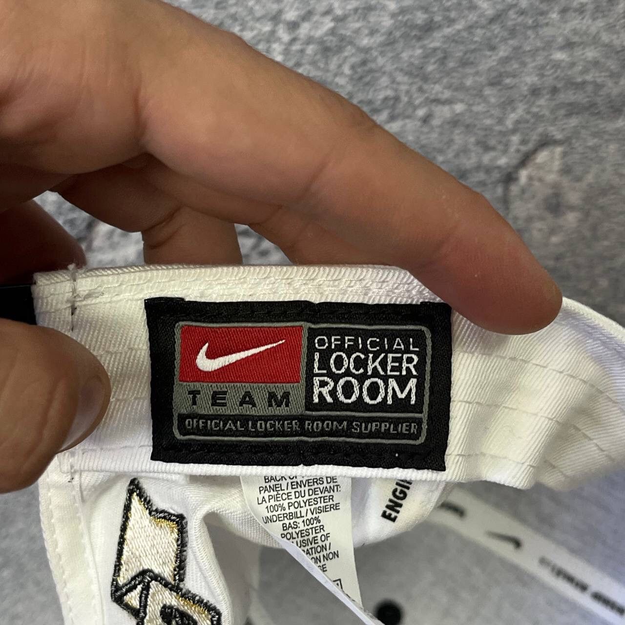 Nike Nike Team Uconn 2024 Champs Basketball Stitch Embroidered Size ONE SIZE - 9 Thumbnail