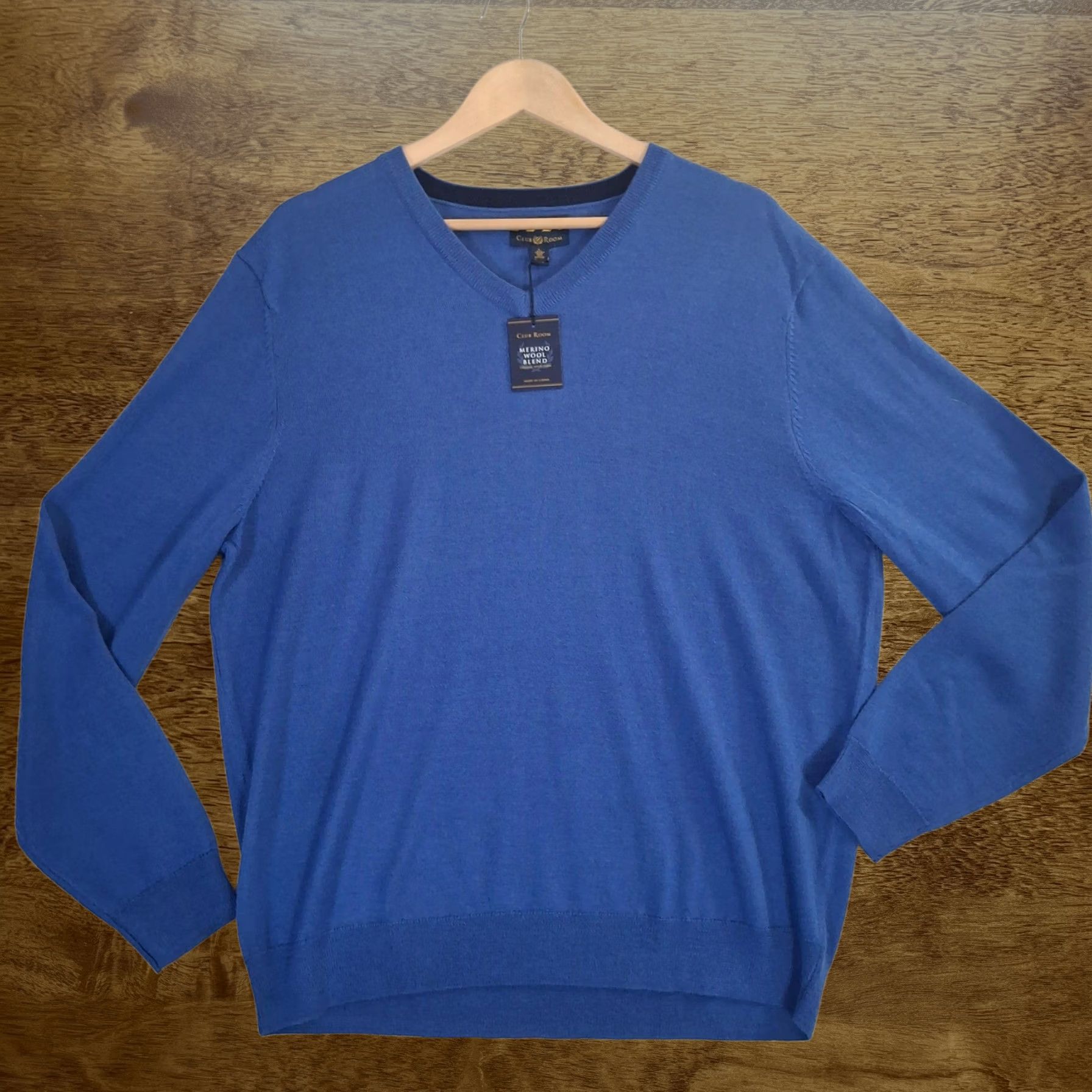 Club Room Mens Blue V-Neck Sweater L Merino Wool Italian Spun Yarn, Men's