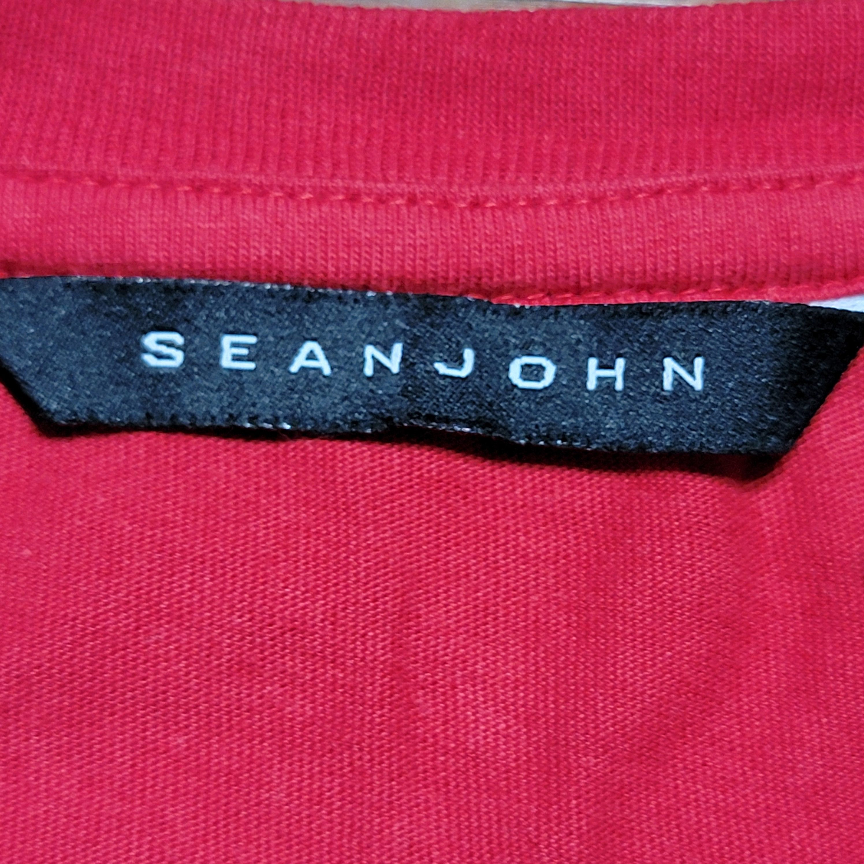 Sean John Sean John Red Tank Top Stars & Stripes - Size Large Size US L / EU 52-54 / 3 - 5 Thumbnail