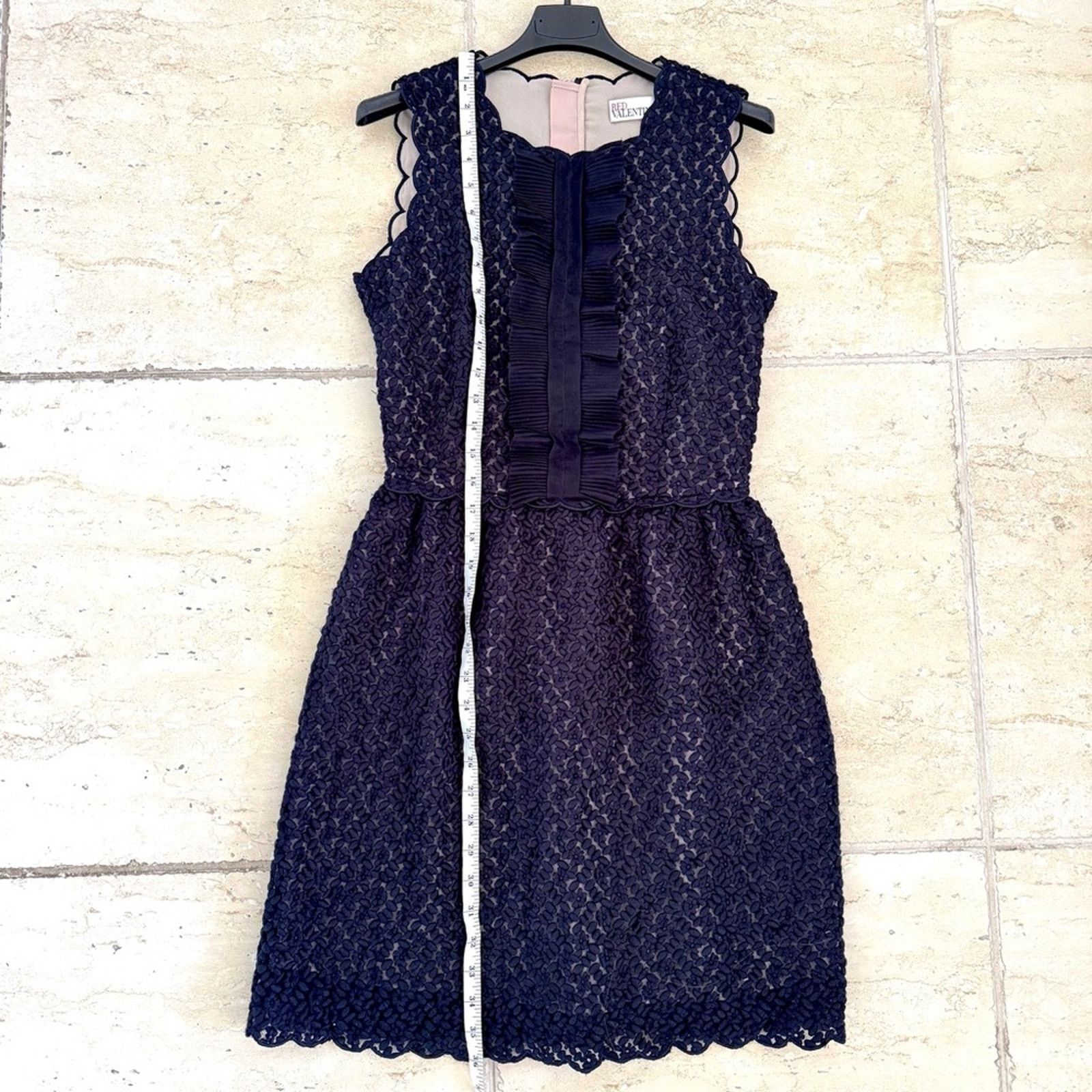 RED Valentino RED VALENTINO Empire Line Dress Navy Lace Size 40, Authentic Size S / US 4 / IT 40 - 8 Thumbnail