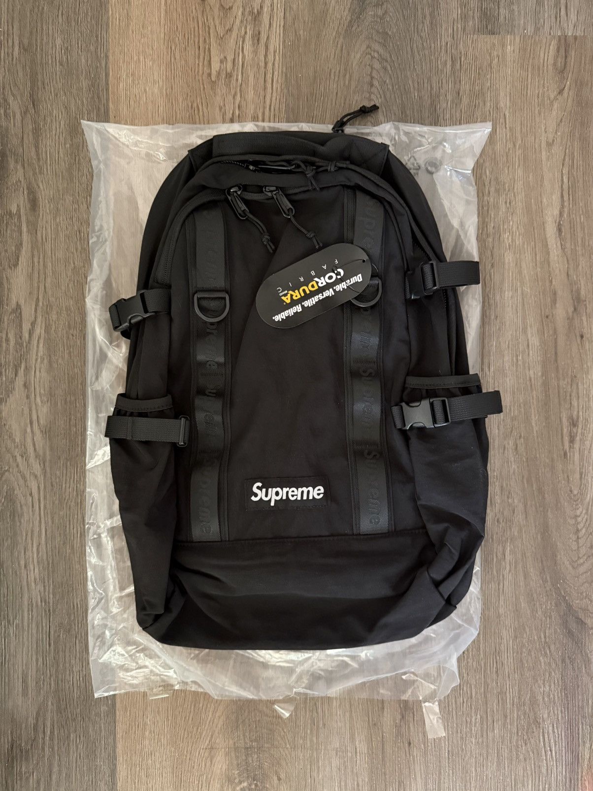 Supreme バックパック ブラック CORDURA Supreme Logo Backpack (SS25) Black - SS25 - US