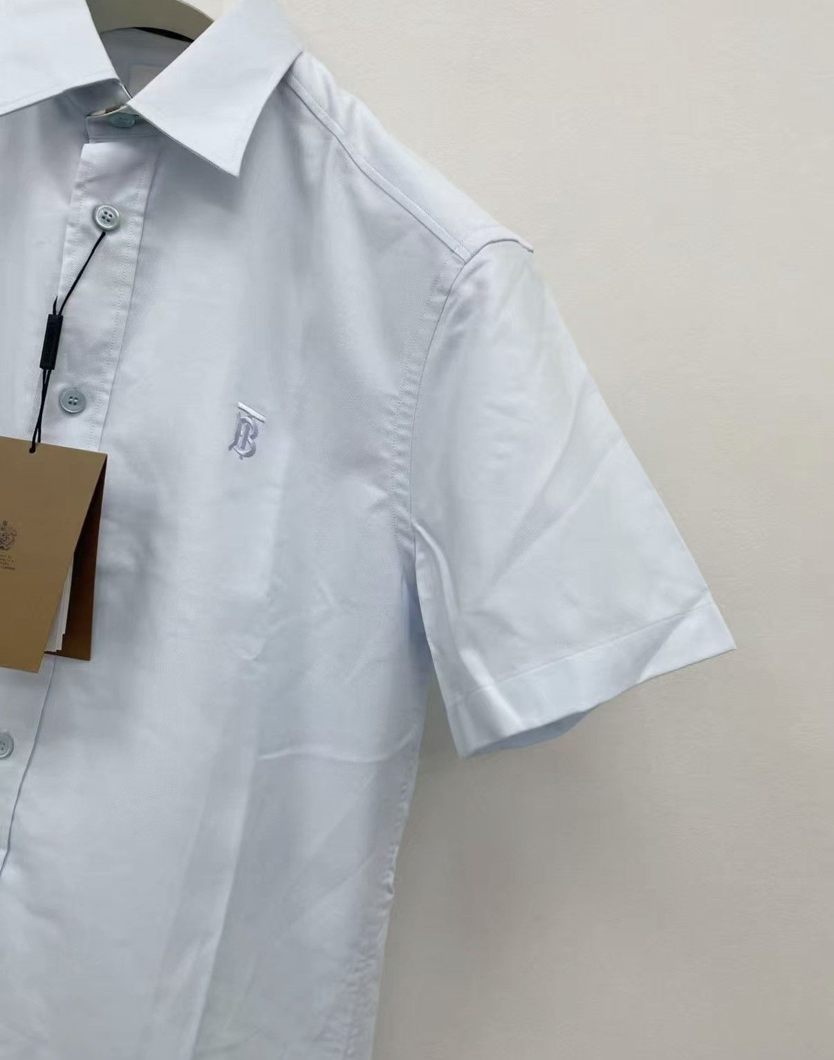 Burberry BURBERRY 100% Cotton Embroidered Short Sleeve Shirt J30 Size US L / EU 52-54 / 3 - 3 Thumbnail
