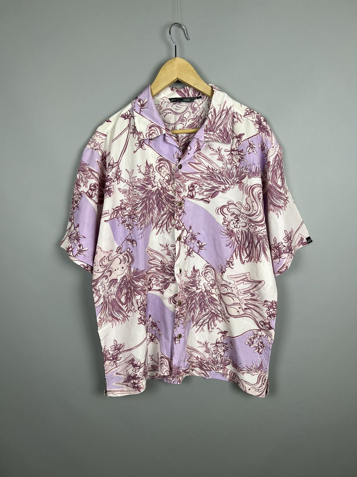 Quiksilver Quicksilver Hawaiian silk shirt button up floral print Rare Size US L / EU 52-54 / 3 - 1 Thumbnail