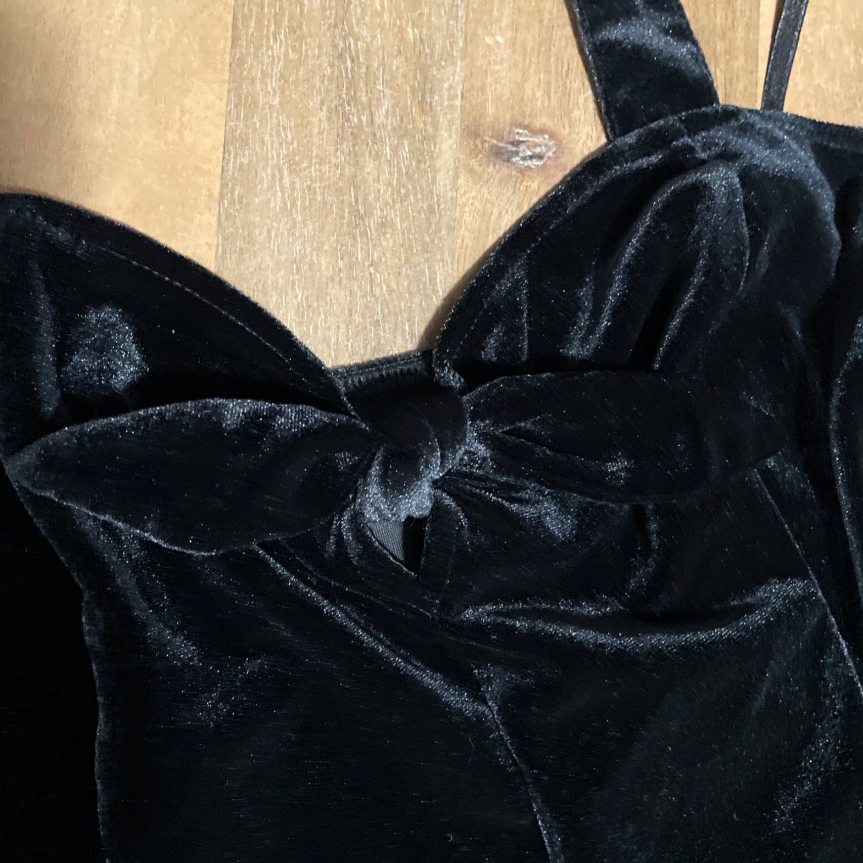 Abercrombie & Fitch Abercrombie & Fitch Black Velvet Wide Leg Jumpsuit Womens M Sleeveless Bow Size 32" / US 10 / IT 46 - 4 Thumbnail