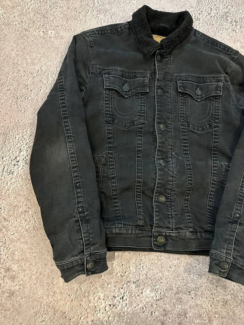 True Religion 2000s true religion contrast-stitch trucker denim jacket Size US M / EU 48-50 / 2 - 3 Thumbnail