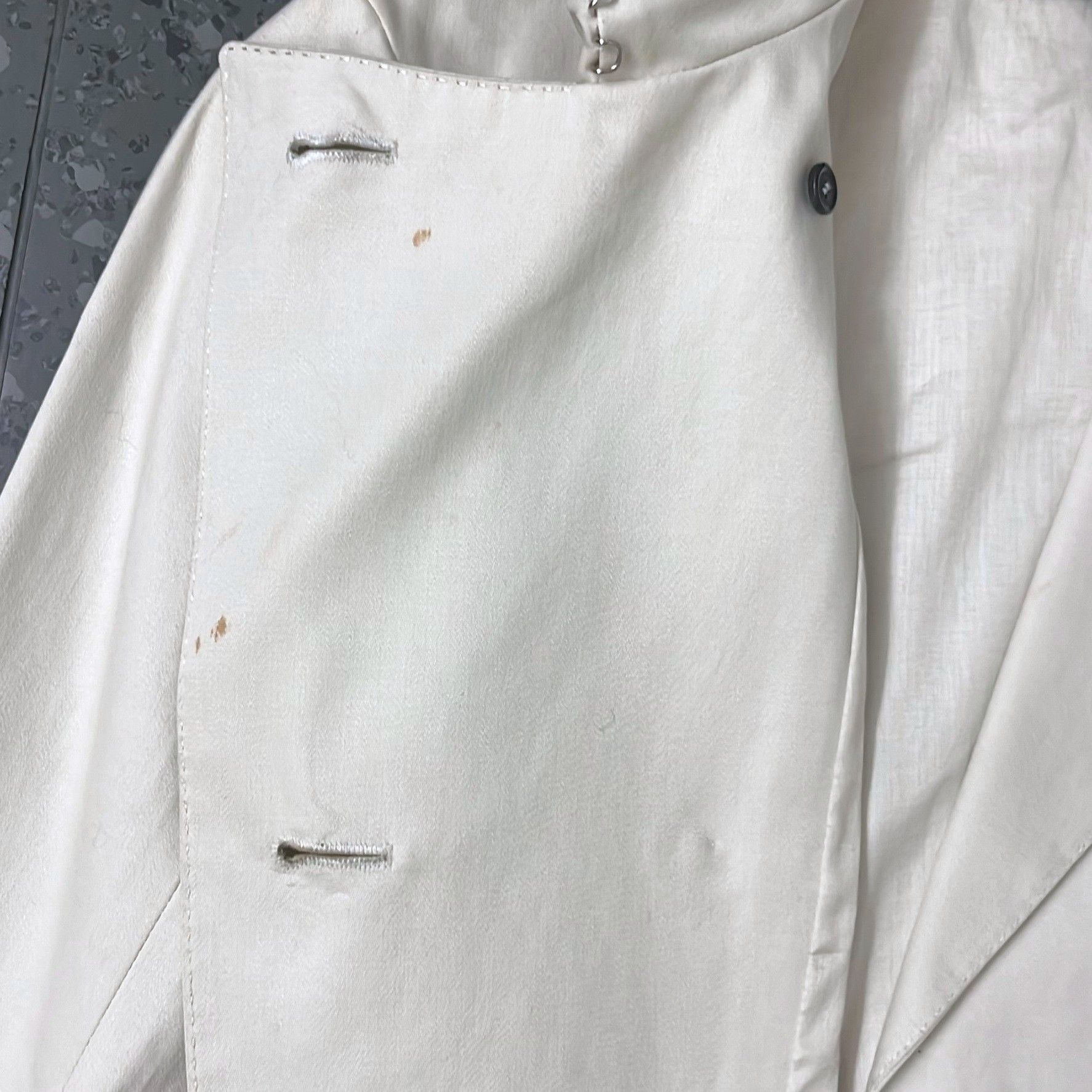 Louis Vuitton Louis Vuitton Cream Double-Breasted Blazer Size 40R - 7 Thumbnail
