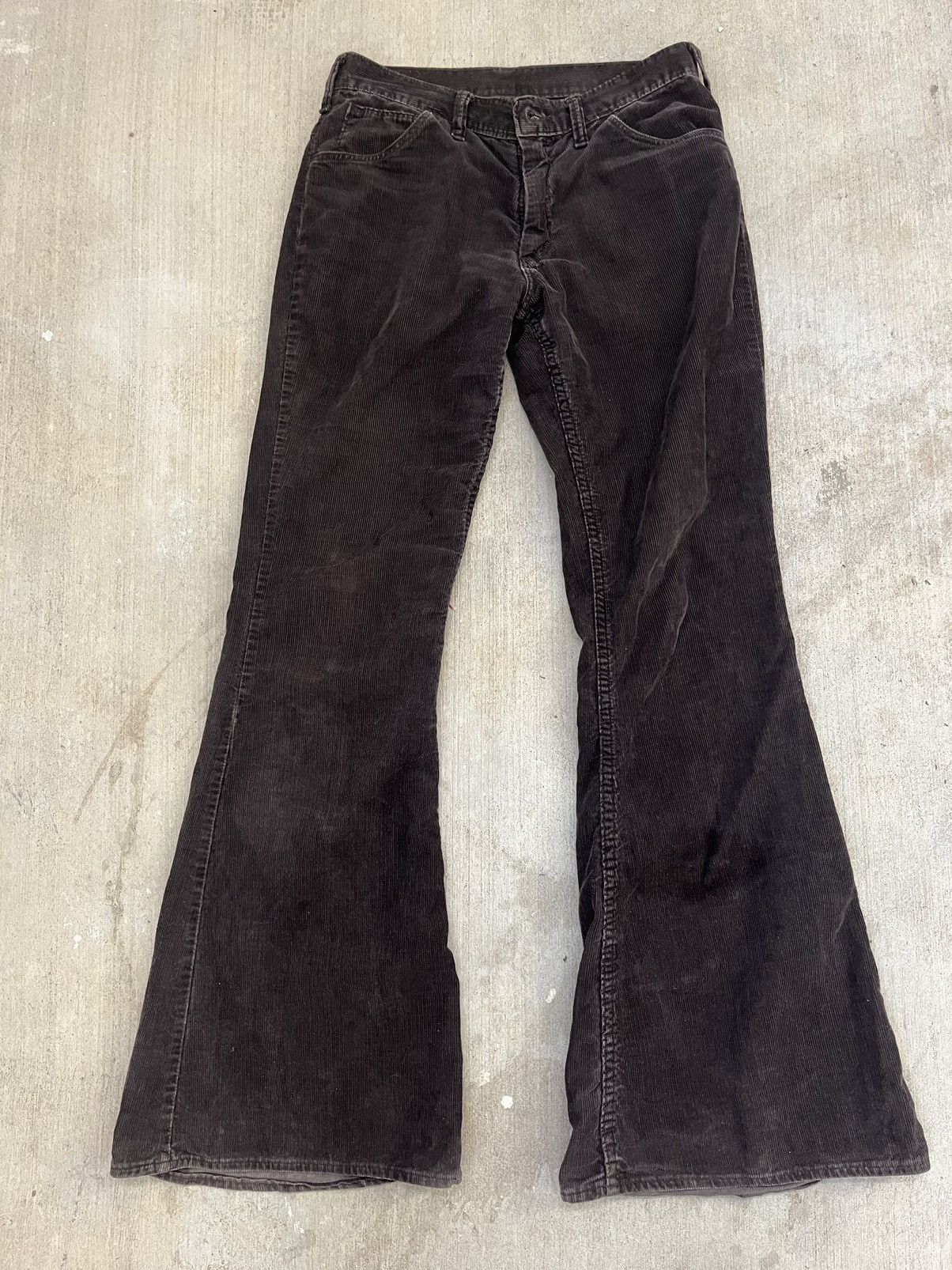 image of Vintage Ultra Wrangler 1969 Blue Bells Corduroy Flare in Brown, Men's (Size 29)