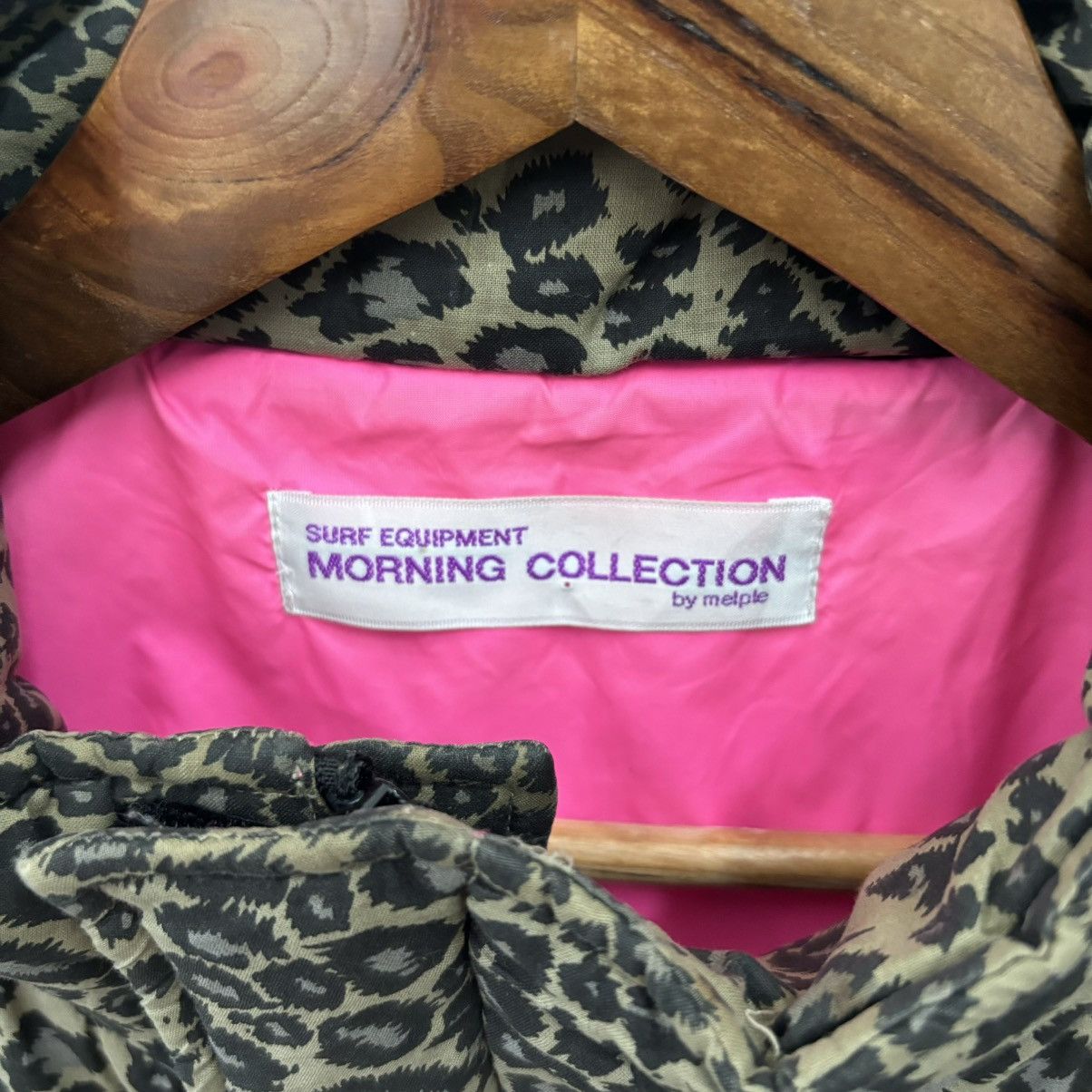 Japanese Brand Surf Equipment Morning Collection Melple Leopard Camp Vest Size US M / EU 48-50 / 2 - 5 Thumbnail
