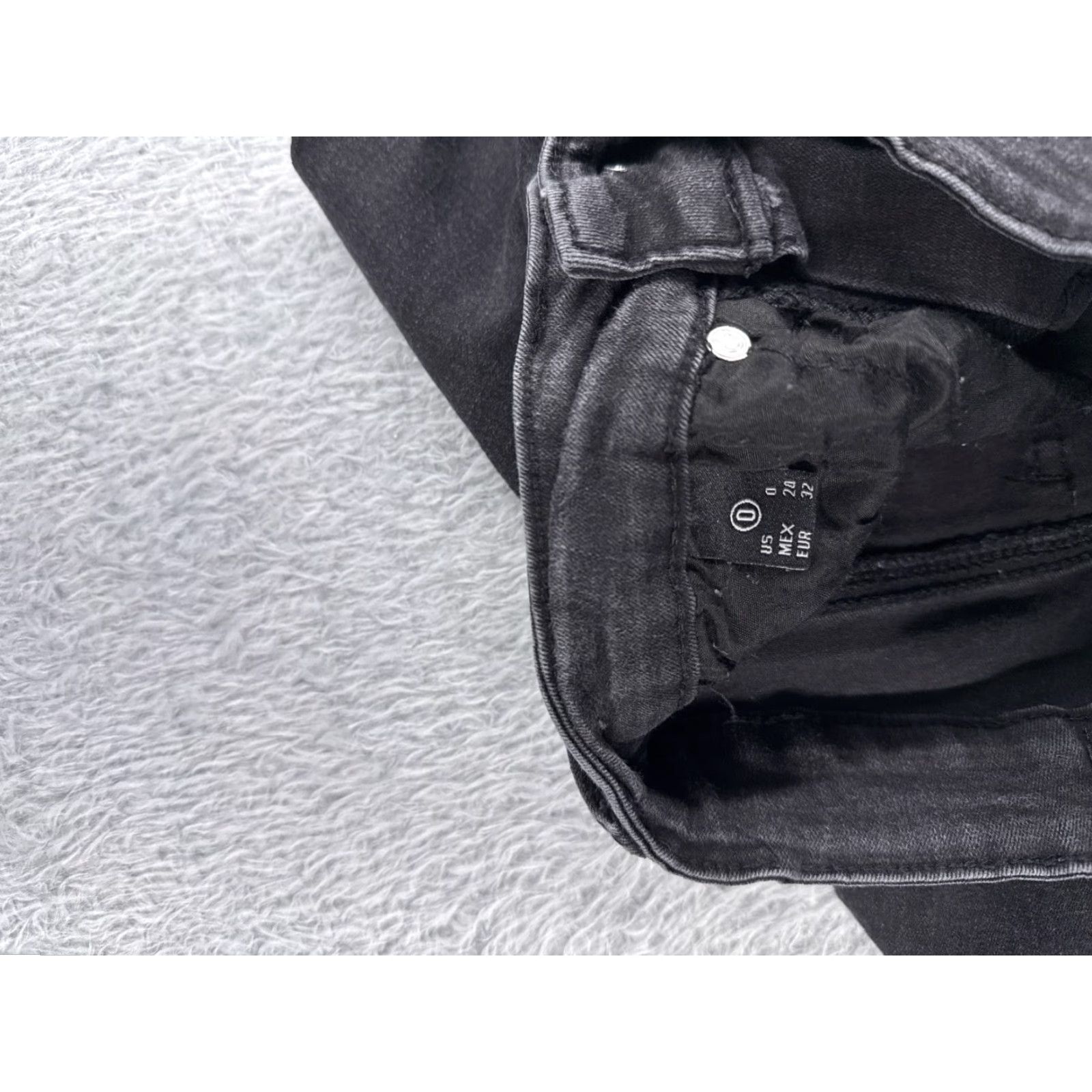Vintage Black Jeans Womens 0 Denim Flared Distressed Cotton Blend 24x29 Size 25" / US 0 / IT 36 - 7 Thumbnail