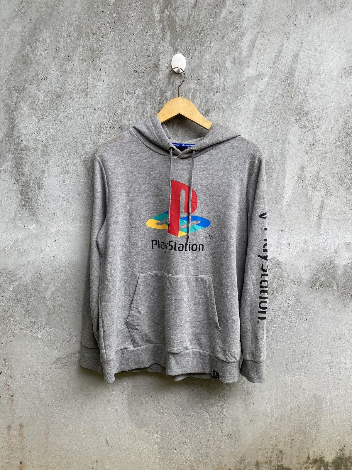 Playstation × Vintage HOODIE PLAYSTATION Size US L / EU 52-54 / 3 - 1 Thumbnail