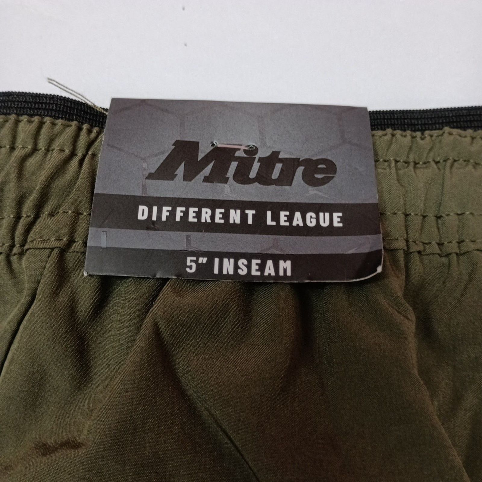Other Mitre Men’s XL Elastic Waist Green Shorts With 5” Inseam NWT Size US 36 / EU 52 - 8 Thumbnail