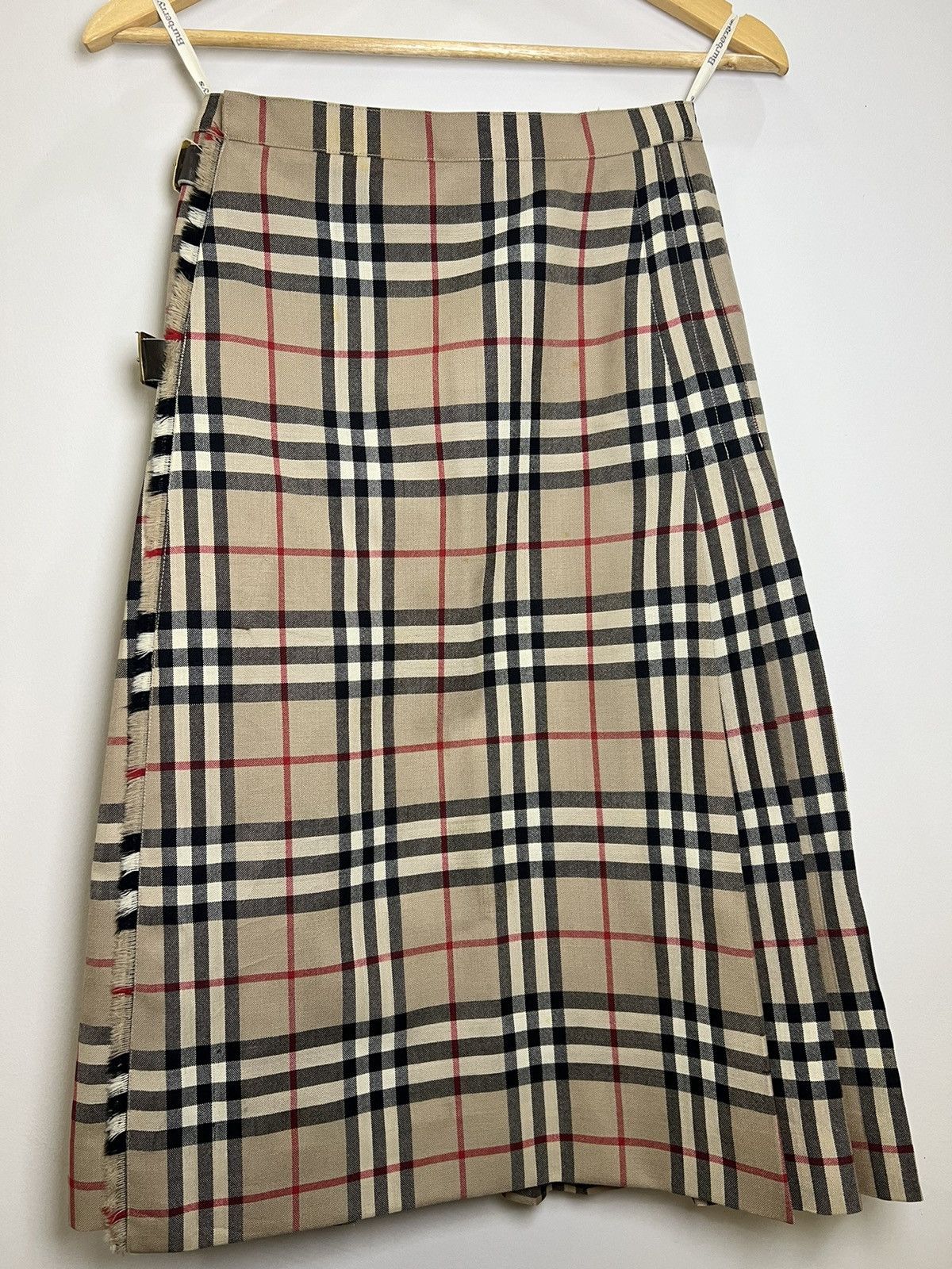 Burberry Burberry Nova Check Pleated Buckle Details Size 26" / US 2 / IT 38 - 2 Thumbnail