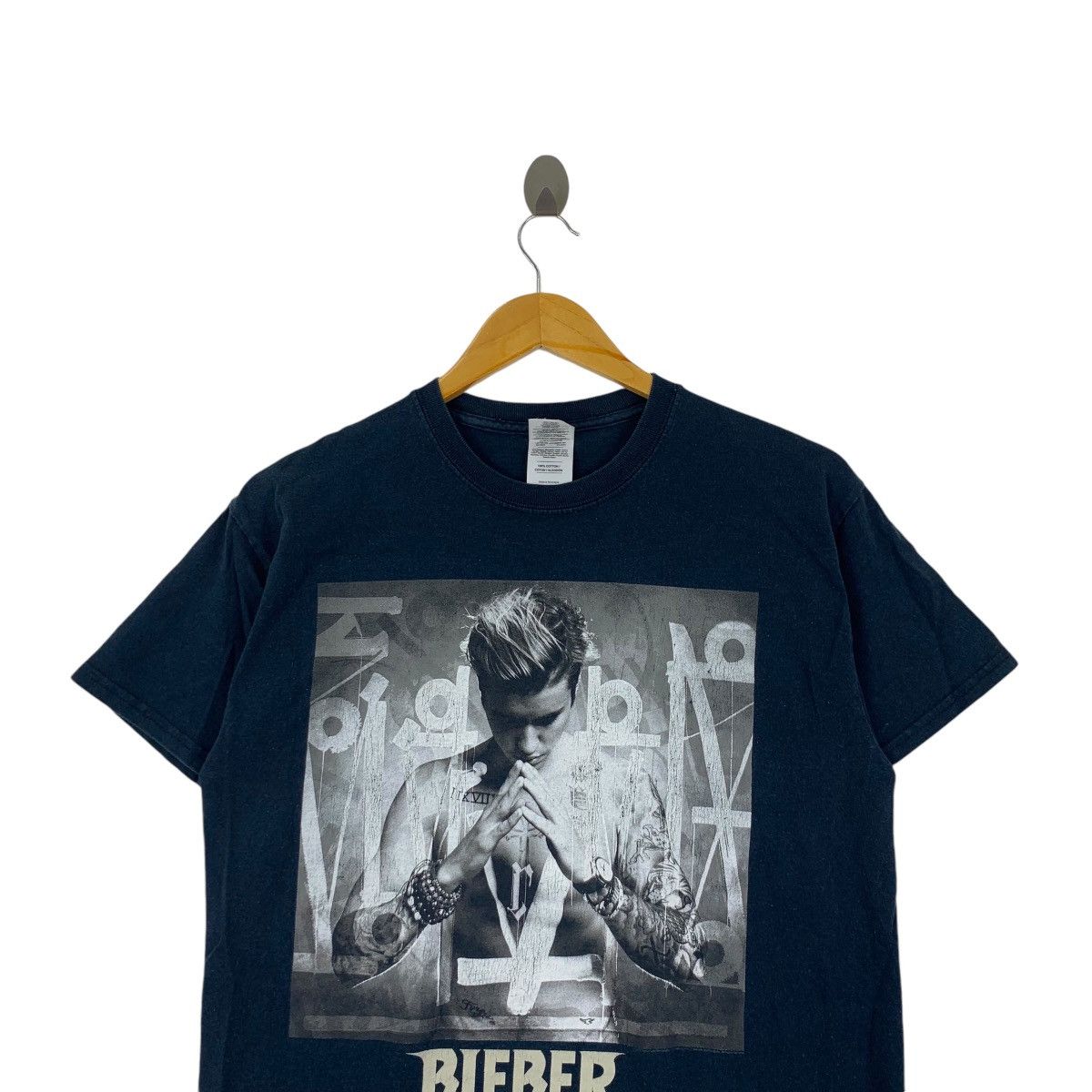 Gildan JUSTIN BIEBER PURPOSE Tour 2016 Promo Album Tee Shirt Size M / US 6-8 / IT 42-44 - 2 Thumbnail
